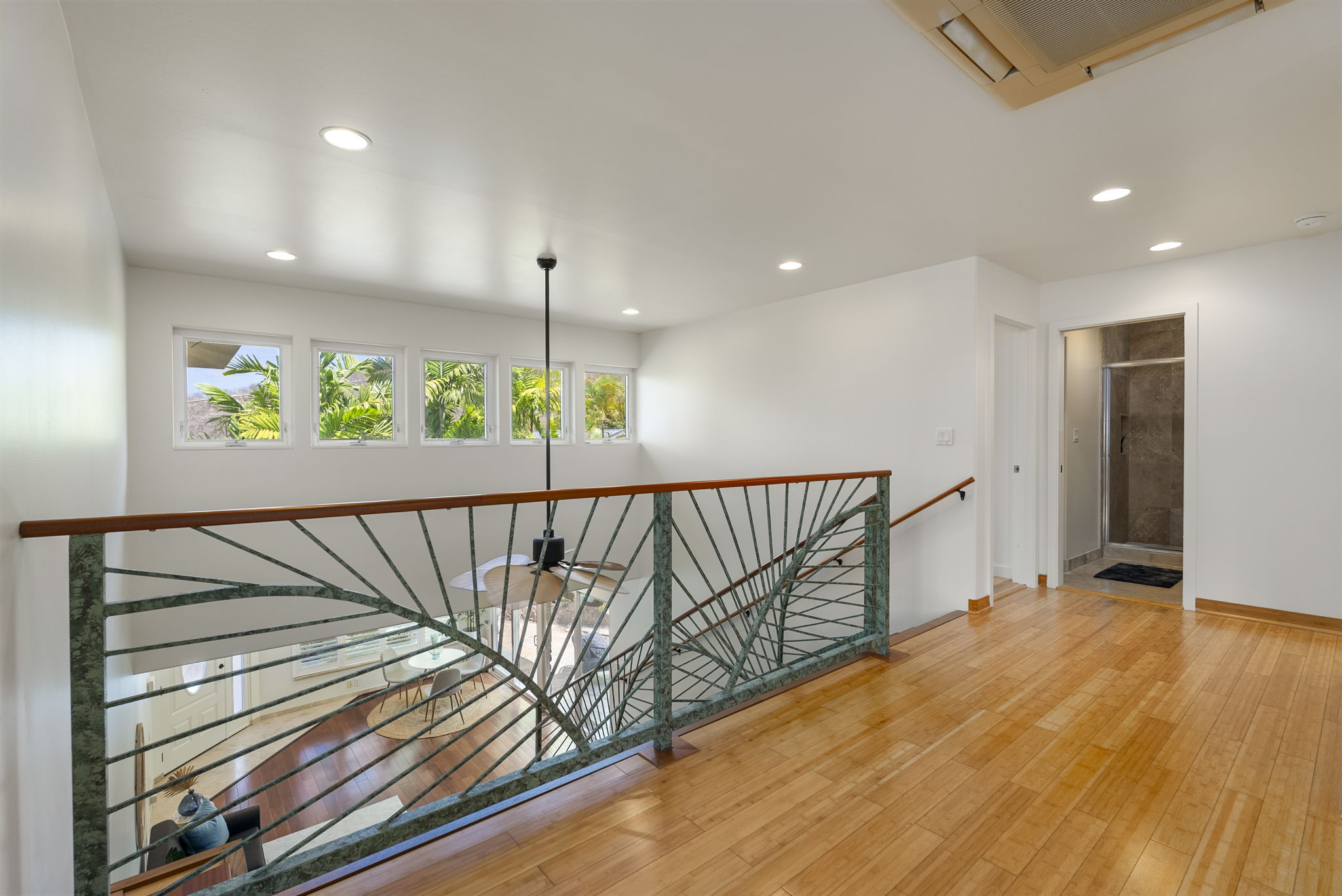 Kailua, Hawaii, 96734, United States, 6 Bedrooms Bedrooms, ,4 BathroomsBathrooms,Residential,For Sale,1981977