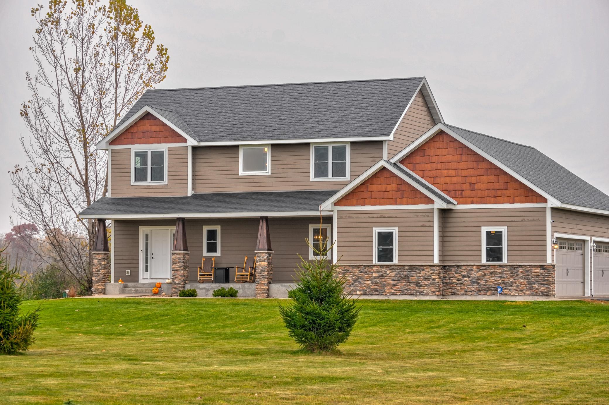 Saint Joseph Twp, Wisconsin, 54017, United States, 4 Bedrooms Bedrooms, ,4 BathroomsBathrooms,Residential,For Sale,1989036