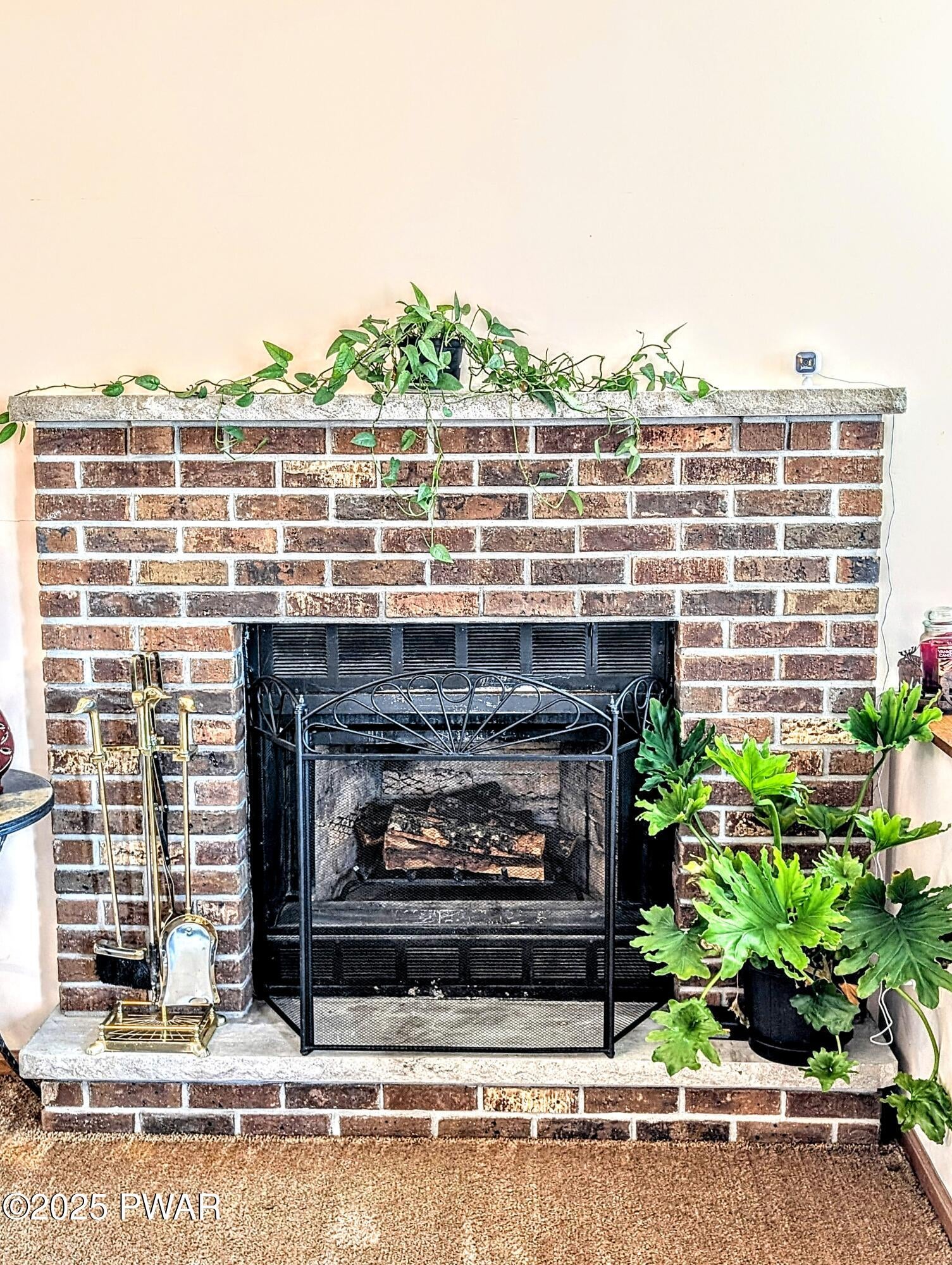 Canadensis, Pennsylvania, 18325, United States, 4 Bedrooms Bedrooms, ,2 BathroomsBathrooms,Residential,For Sale,1983117