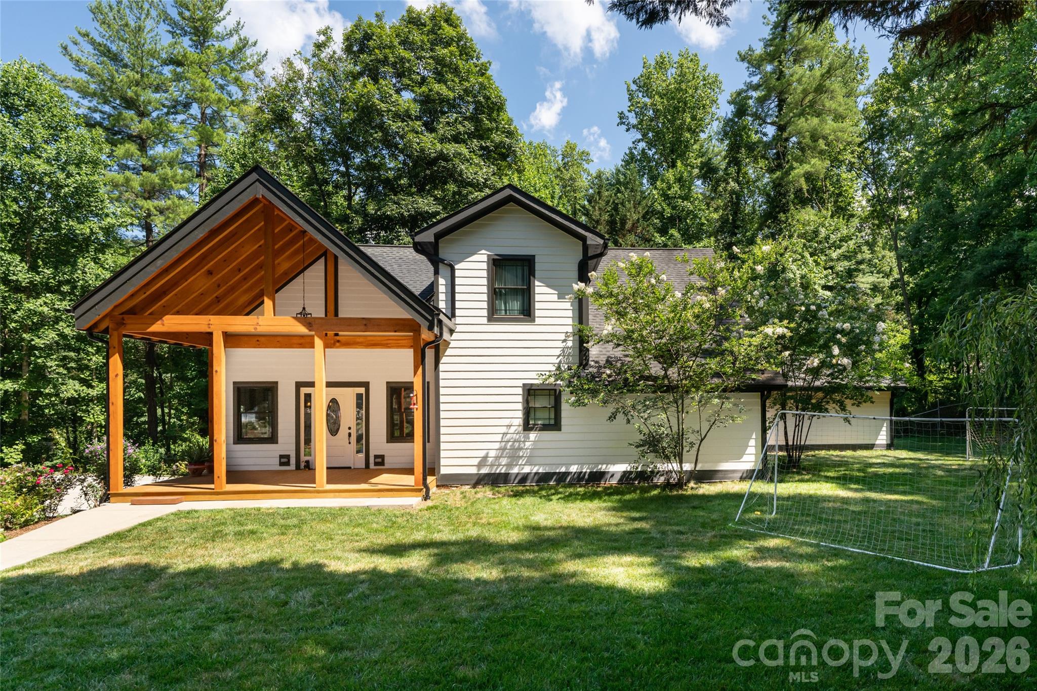 Holiday Dr, Hendersonville, NC 28739 #1