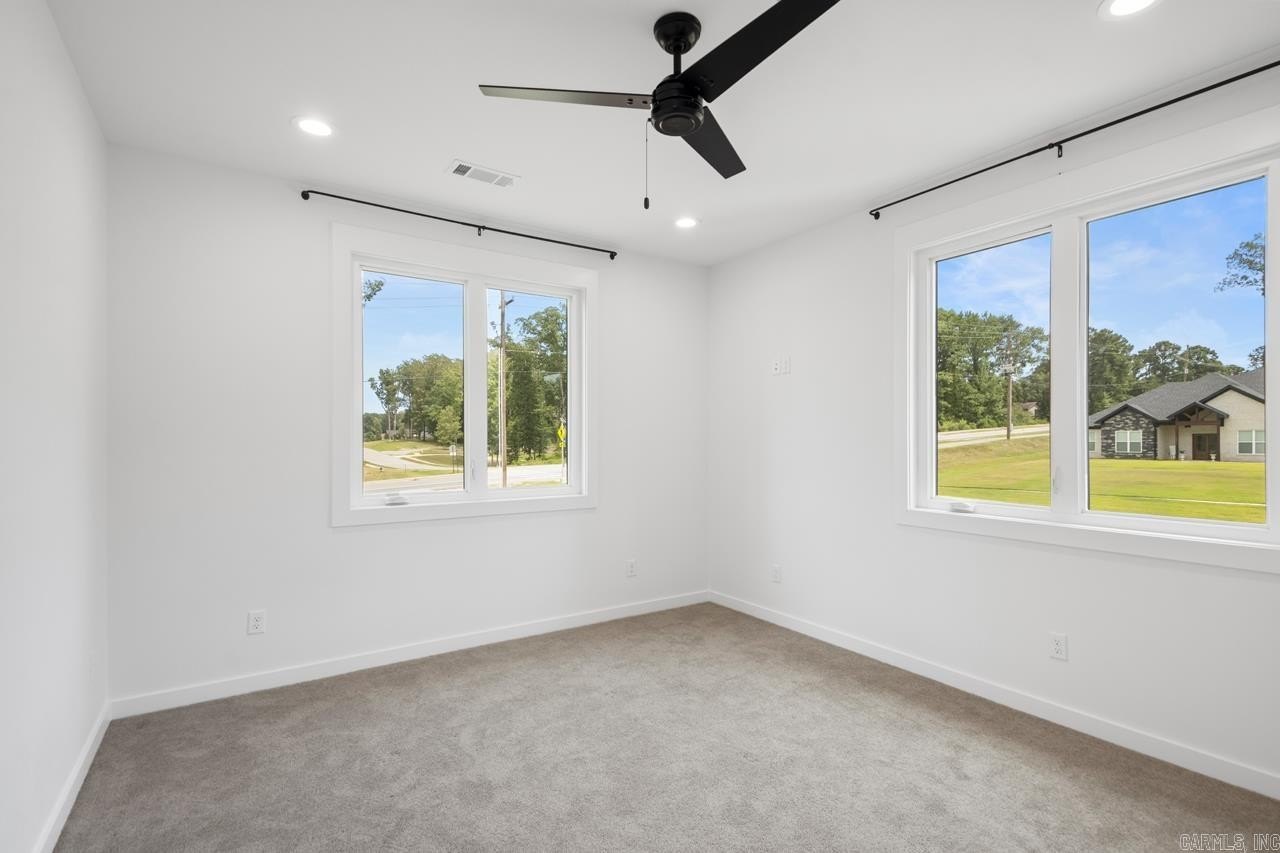 Bryant, Arkansas, 72022, United States, 5 Bedrooms Bedrooms, ,5 BathroomsBathrooms,Residential,For Sale,1978792