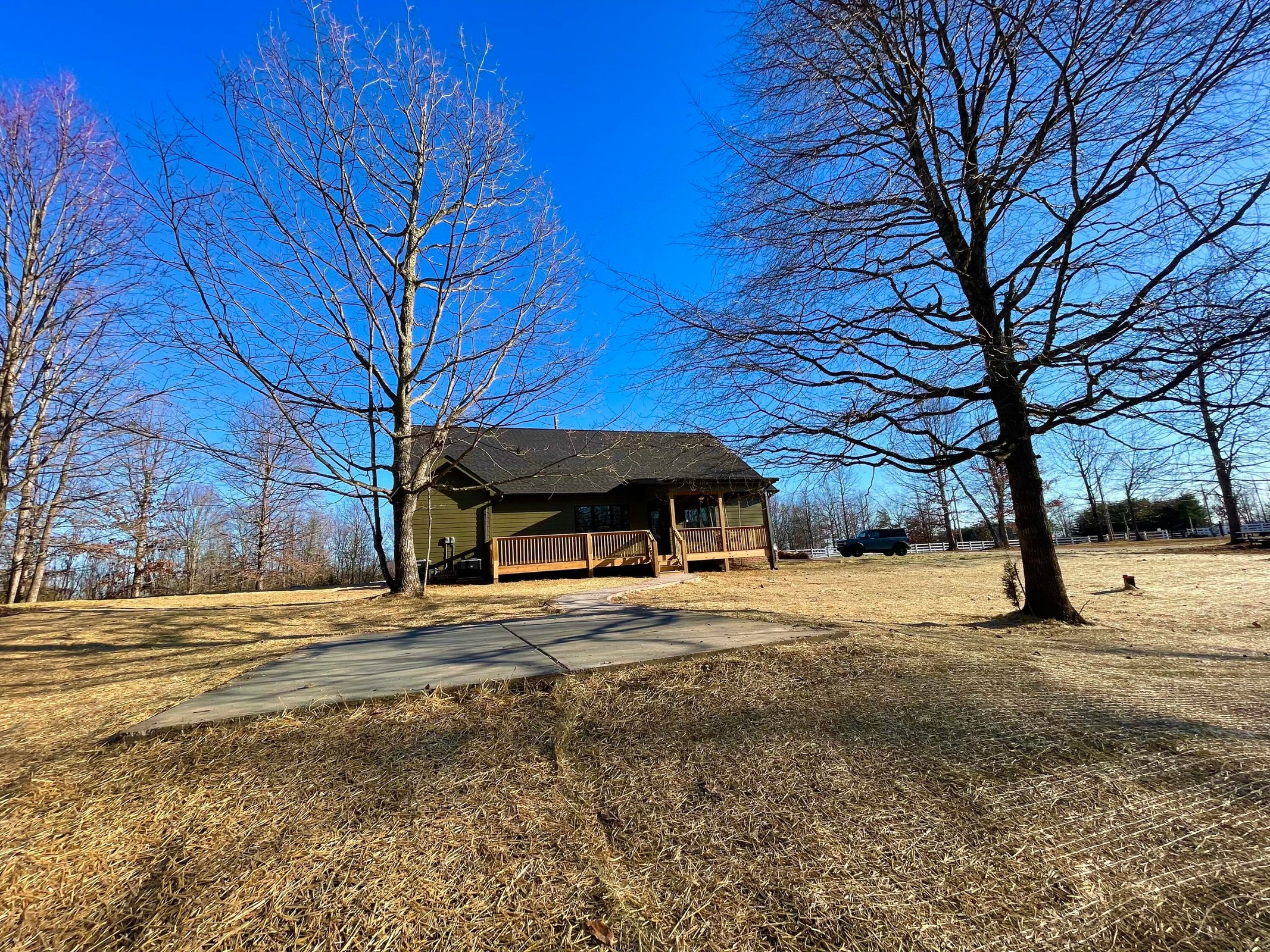 Dunlap, Tennessee, 37327, United States, 4 Bedrooms Bedrooms, ,3 BathroomsBathrooms,Residential,For Sale,1974830