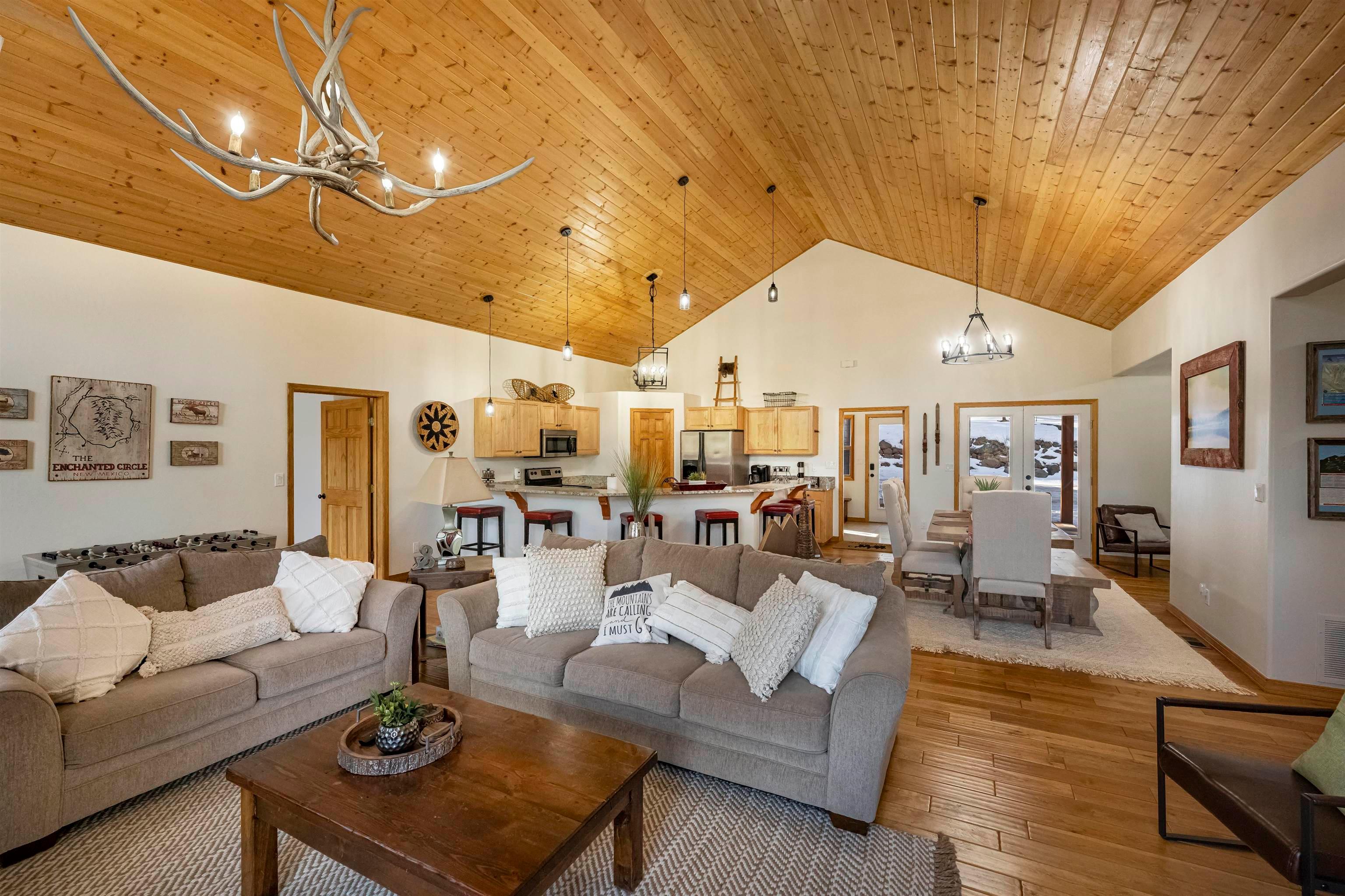 Angel Fire, New Mexico, 87710, United States, 3 Bedrooms Bedrooms, ,2 BathroomsBathrooms,Residential,For Sale,1917002