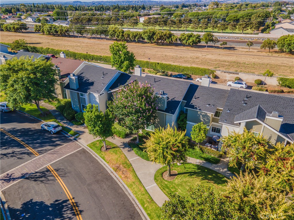 Irvine, California, 92604, United States, 3 Bedrooms Bedrooms, ,2 BathroomsBathrooms,Residential,For Sale,1903737