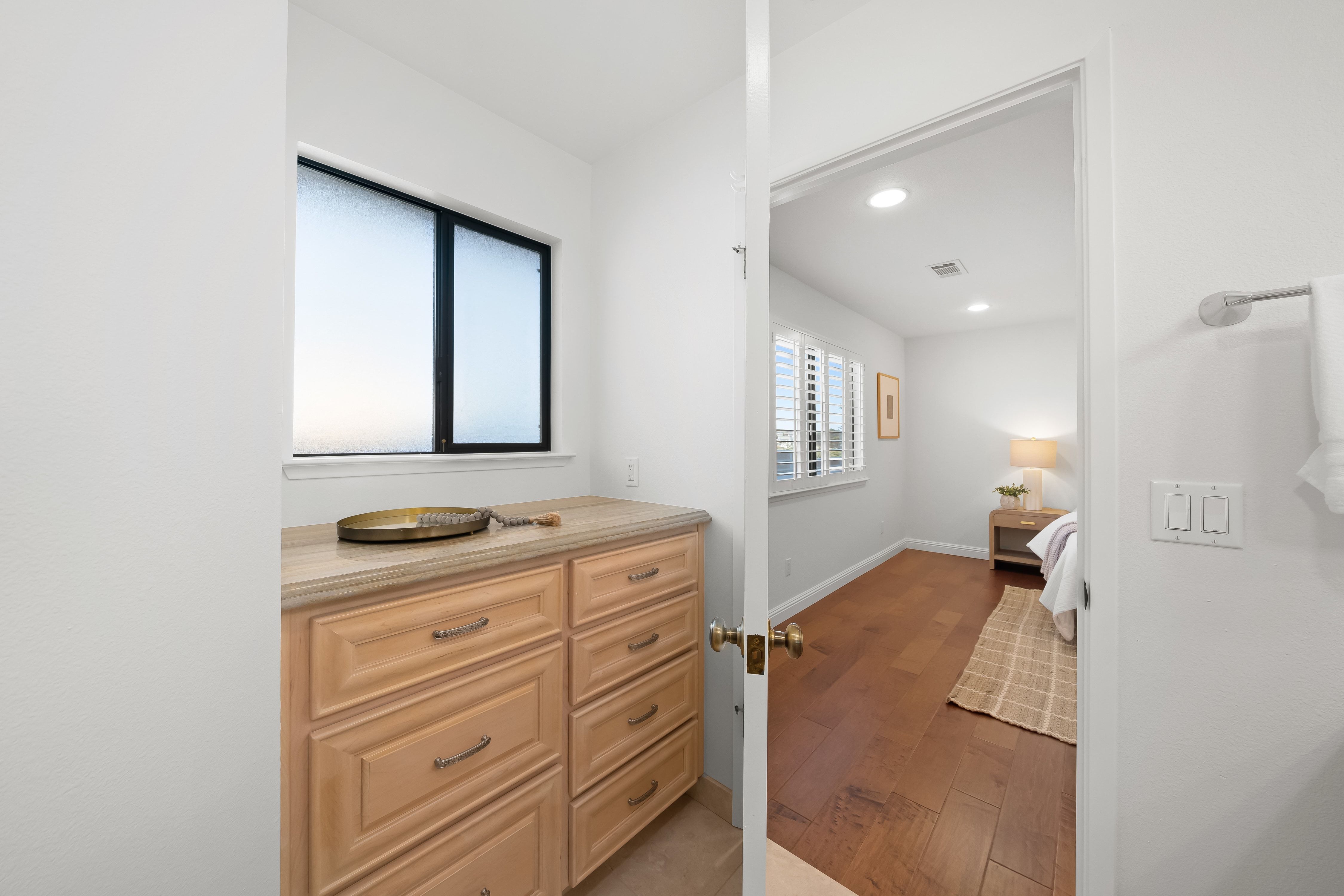  Rare Single-Level Oceanfront Retreat on World-Famous Moonstone Beach - 物件實景