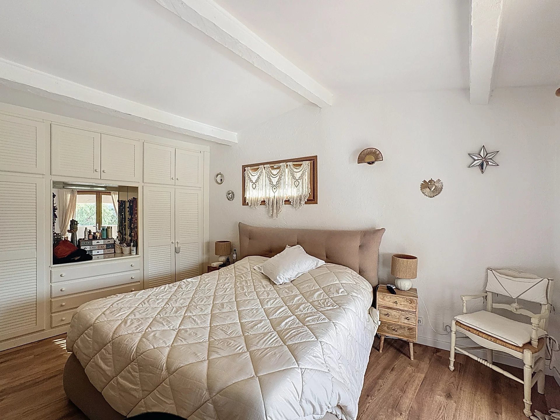 Fréjus, Provence-Alpes-Côte d’Azur, 83600, FR, 4 Bedrooms Bedrooms, ,8 BathroomsBathrooms,Residential,For Sale,1994397