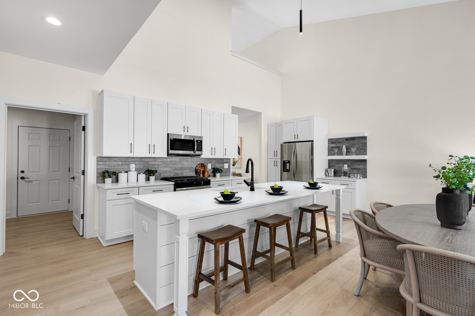 Noblesville, Indiana, 46062, United States, 3 Bedrooms Bedrooms, ,3 BathroomsBathrooms,Residential,For Sale,1978599