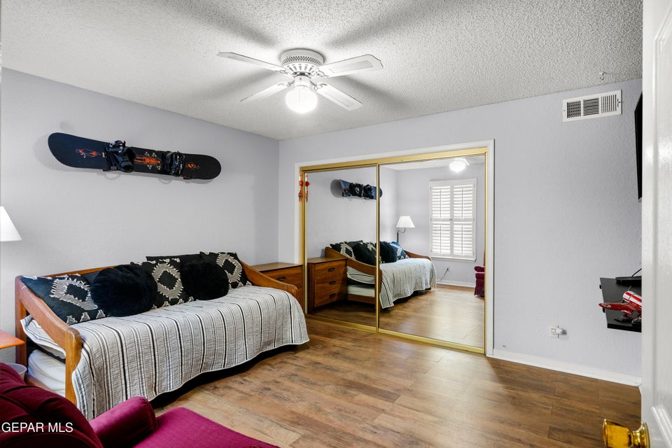 El Paso, Texas, 79912, United States, 4 Bedrooms Bedrooms, ,2 BathroomsBathrooms,Residential,For Sale,1921658