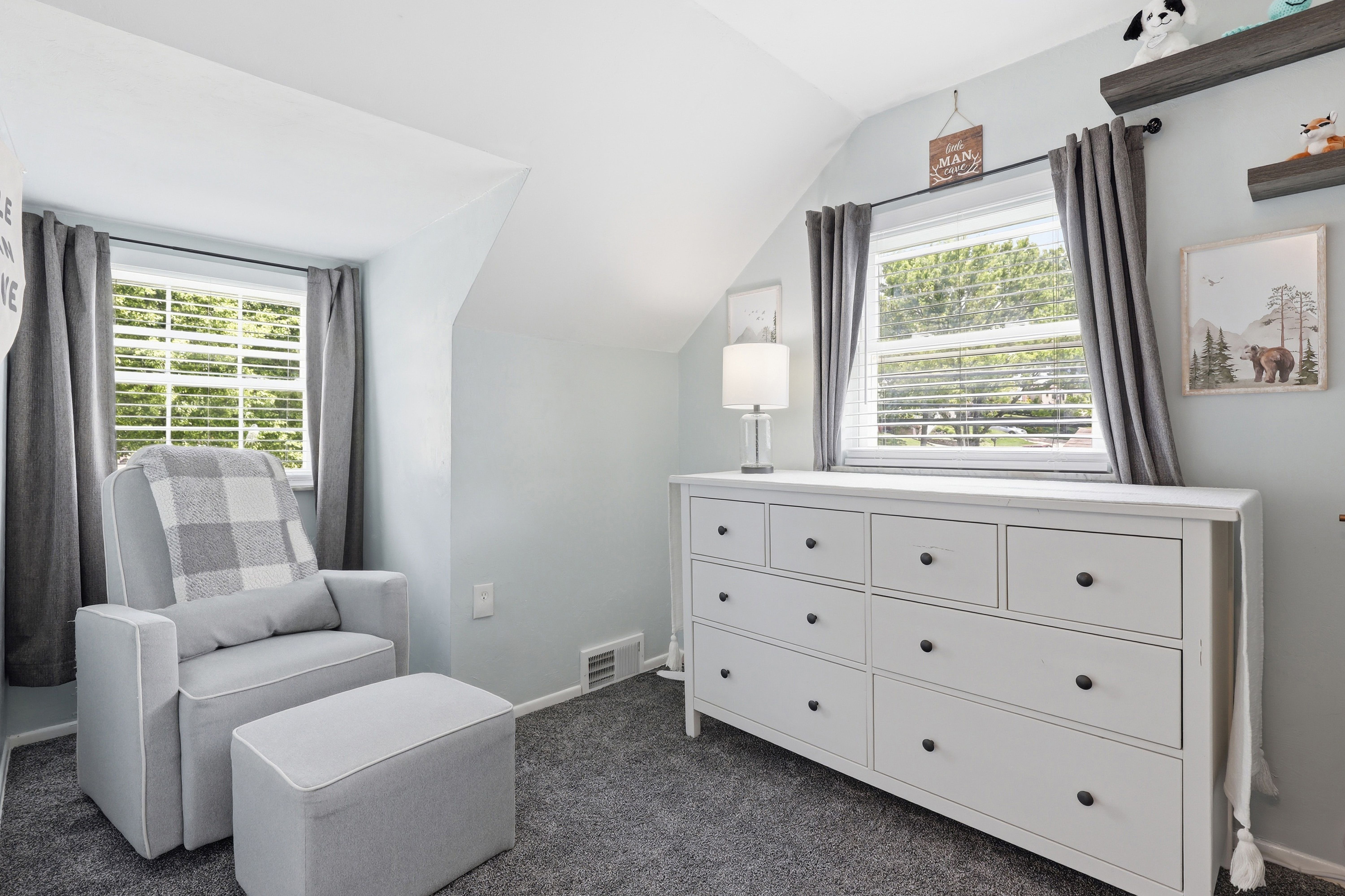  974 Kirsopp Avenue, Pittsburgh, PA 15220 - 物件實景