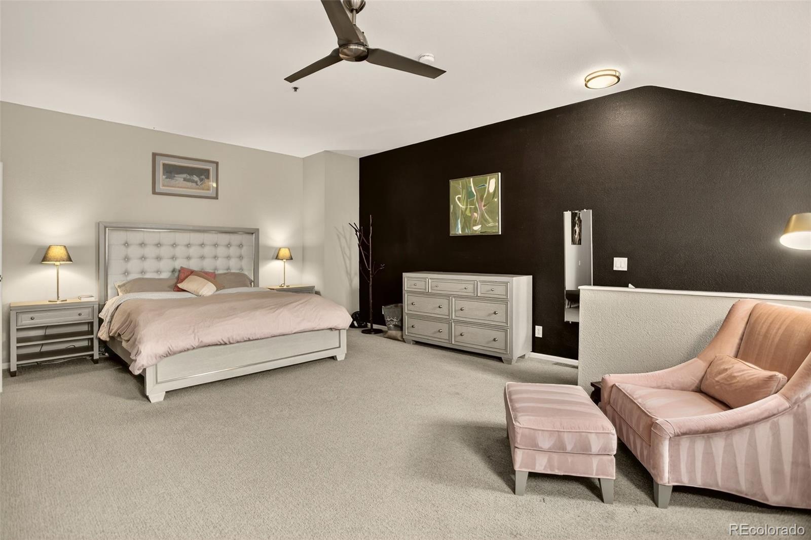 Denver, Colorado, 80218, United States, 2 Bedrooms Bedrooms, ,1 BathroomBathrooms,Residential,For Sale,1992053