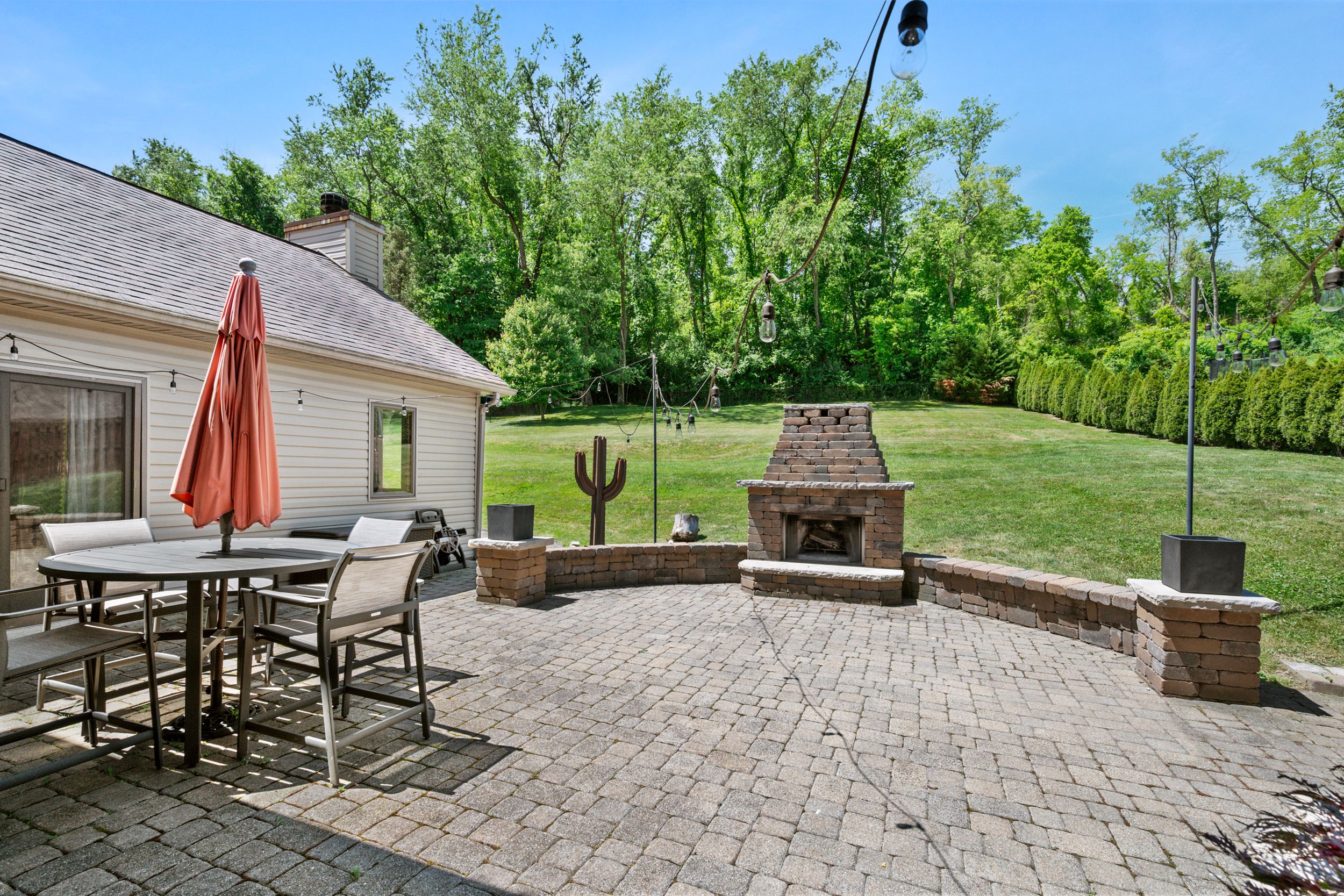  235 Ewing Road, Carnegie, PA 15106 - 物件實景