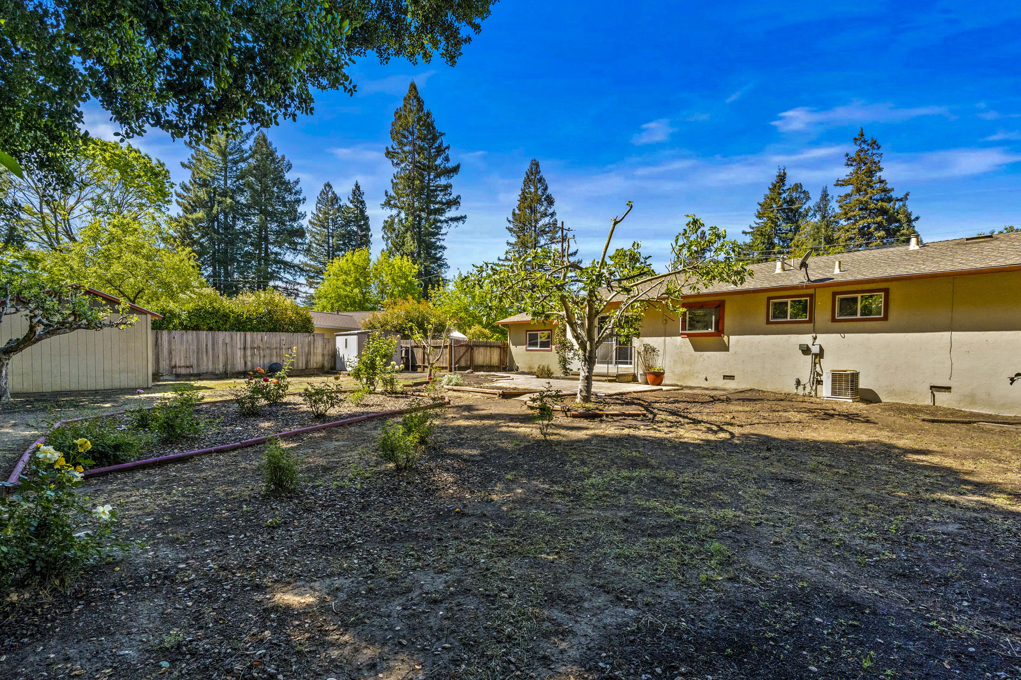  2608 West Pueblo Avenue Napa - 物件實景