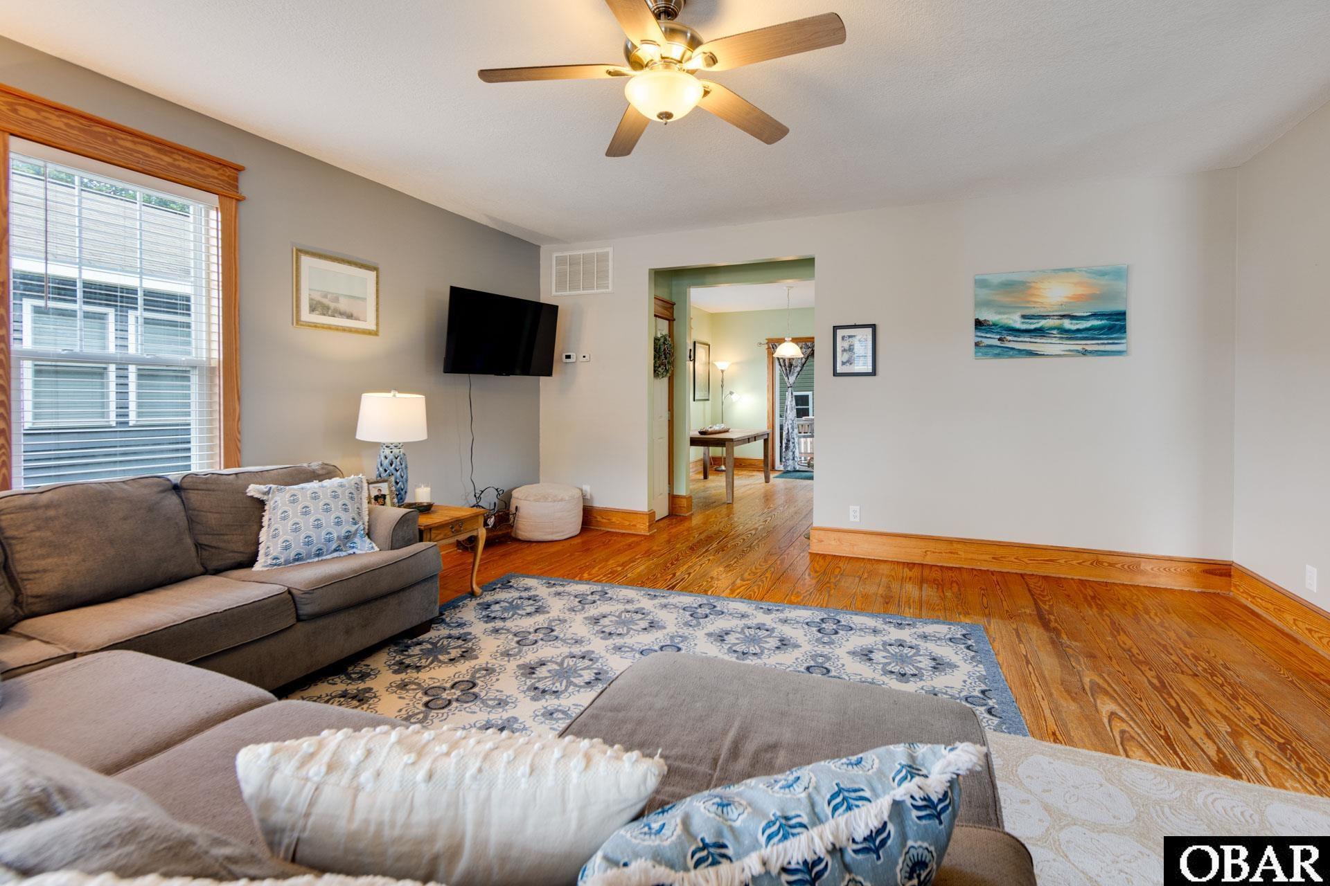Manteo, North Carolina, 27954, United States, 3 Bedrooms Bedrooms, ,3 BathroomsBathrooms,Residential,For Sale,1939590