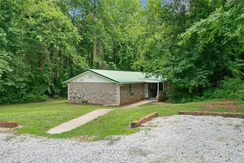 Villa Rica, Georgia, 30180, United States, 2 Bedrooms Bedrooms, ,2 BathroomsBathrooms,Residential,For Sale,1987545