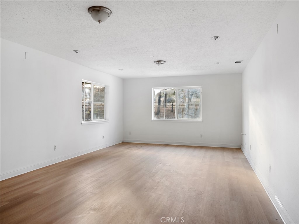 Hesperia, California, 92344, United States, 5 Bedrooms Bedrooms, ,3 BathroomsBathrooms,Residential,For Sale,1996826