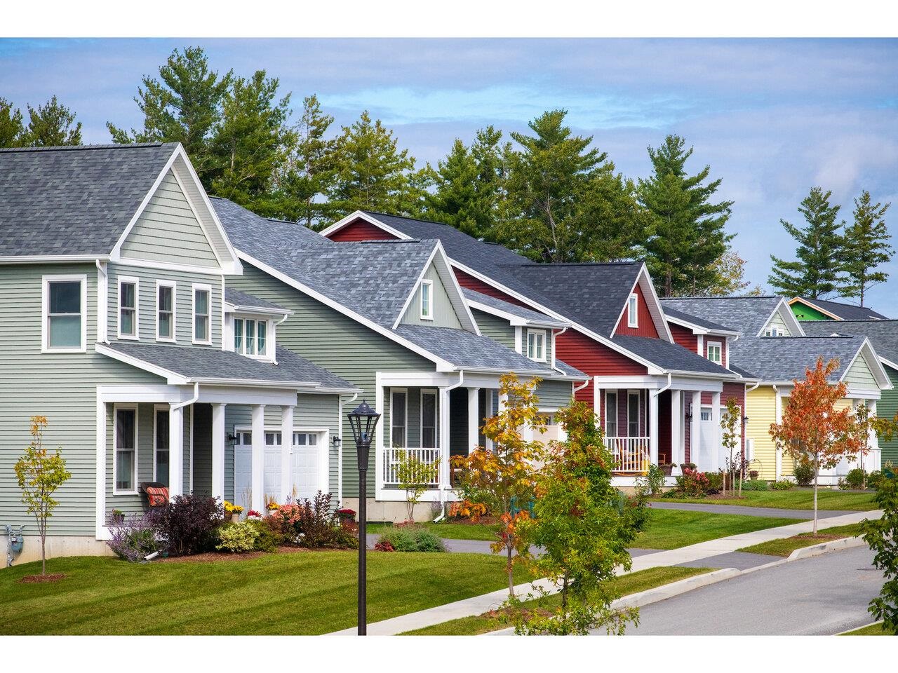 South Burlington, Vermont, 05403, United States, 3 Bedrooms Bedrooms, ,2 BathroomsBathrooms,Residential,For Sale,2003421