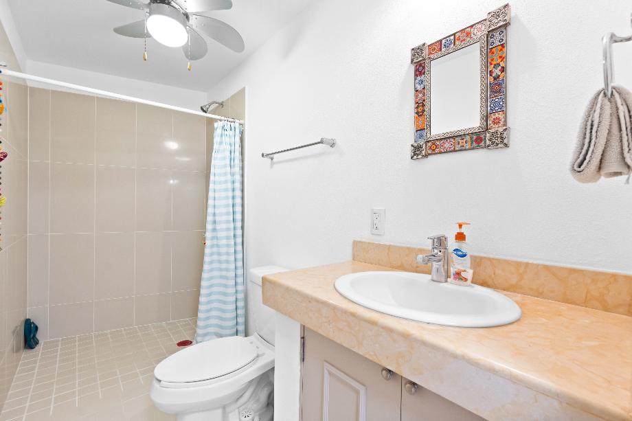 Bahía de Banderas, Nayarit, 63732, Mexico, 4 Bedrooms Bedrooms, ,3 BathroomsBathrooms,Residential,For Sale,1918134