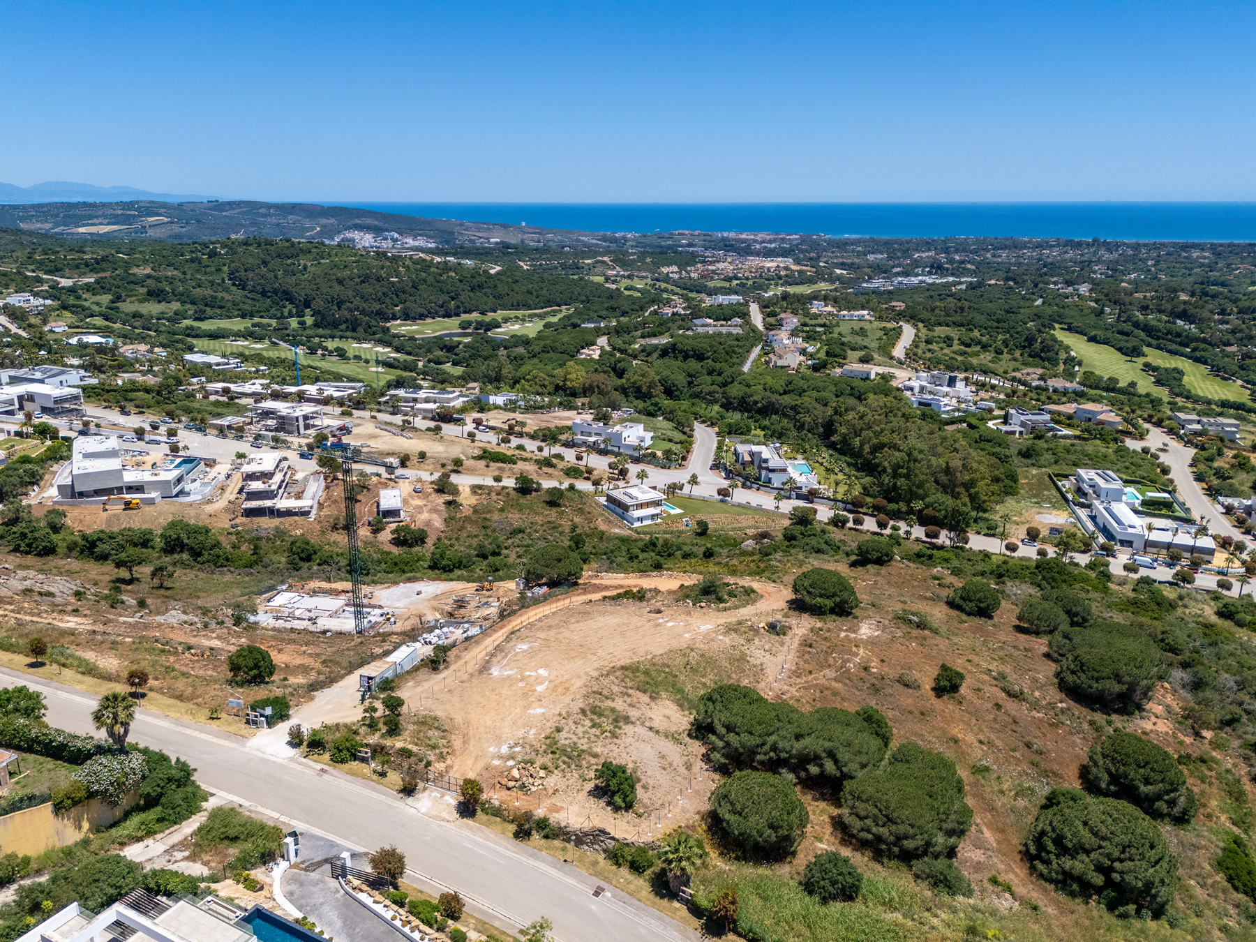  Elevated plot with open sea views in La Reserva de Sotogrande - 物件實景
