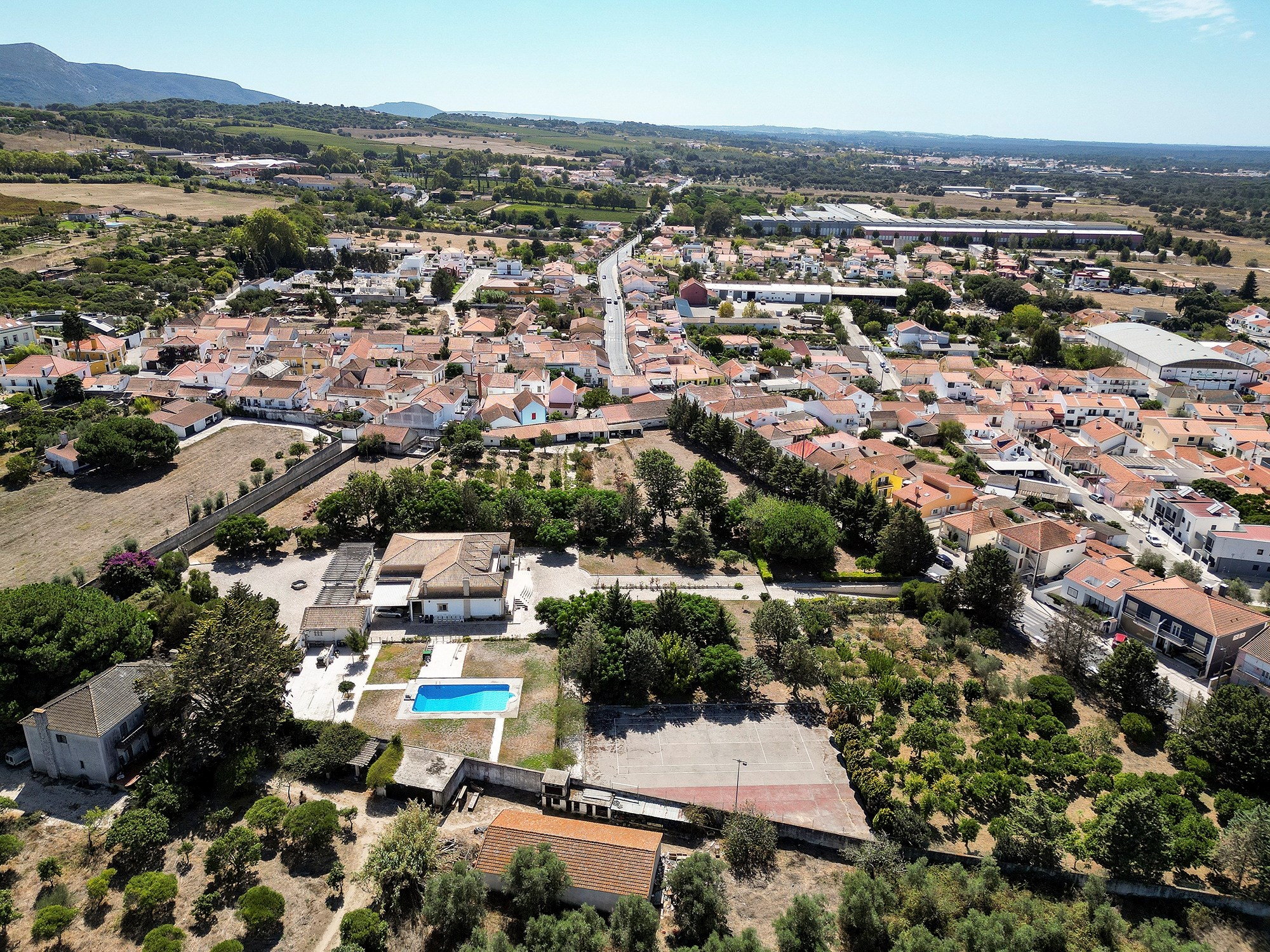 Setúbal, Setúbal, 2925-467, PT, 4 Bedrooms Bedrooms, ,3 BathroomsBathrooms,Residential,For Sale,1700272