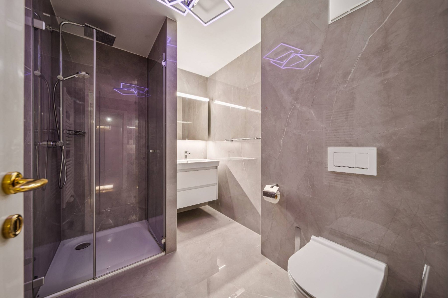  Spacious 4.5-room first floor apartment, close to the center - 物件實景