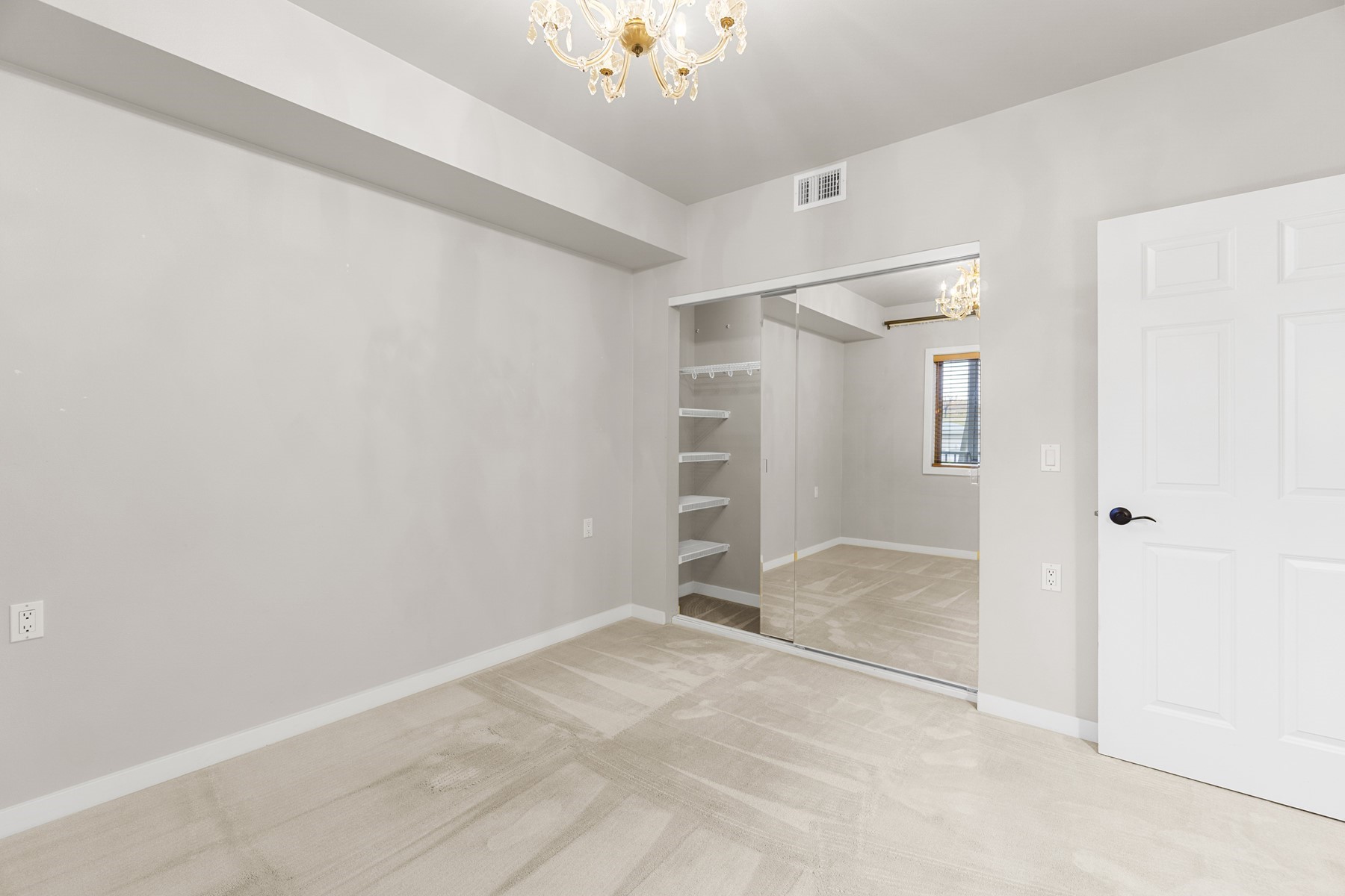  Luxury Waterfront Condo on Spokane River - 物件實景