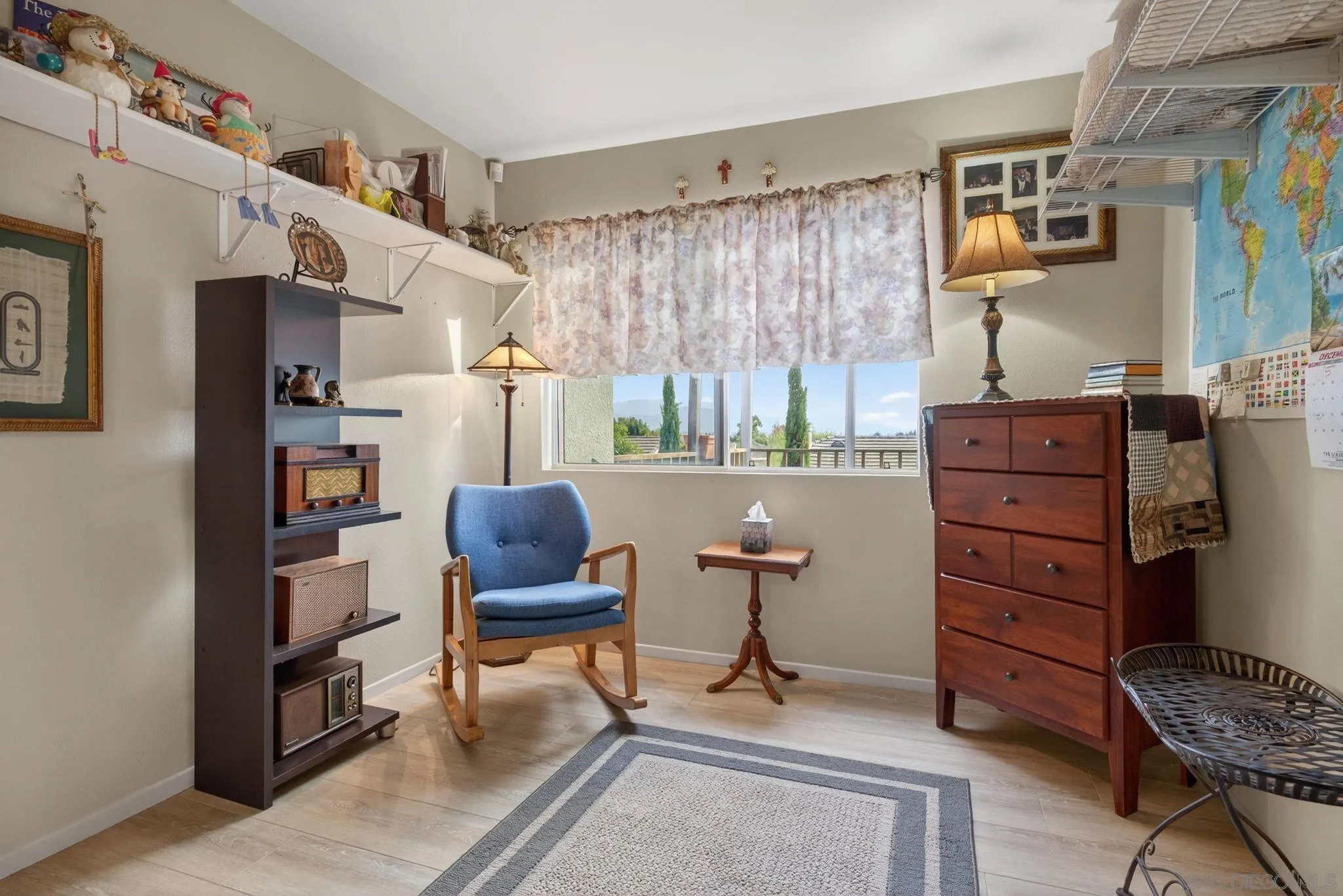 Camarillo, California, 93010, United States, 5 Bedrooms Bedrooms, ,4 BathroomsBathrooms,Residential,For Sale,2001849