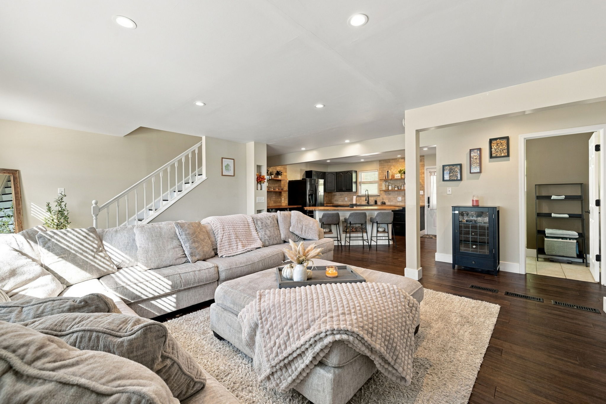  736 Darlington Street, Carnegie, PA 15106 - 物件實景