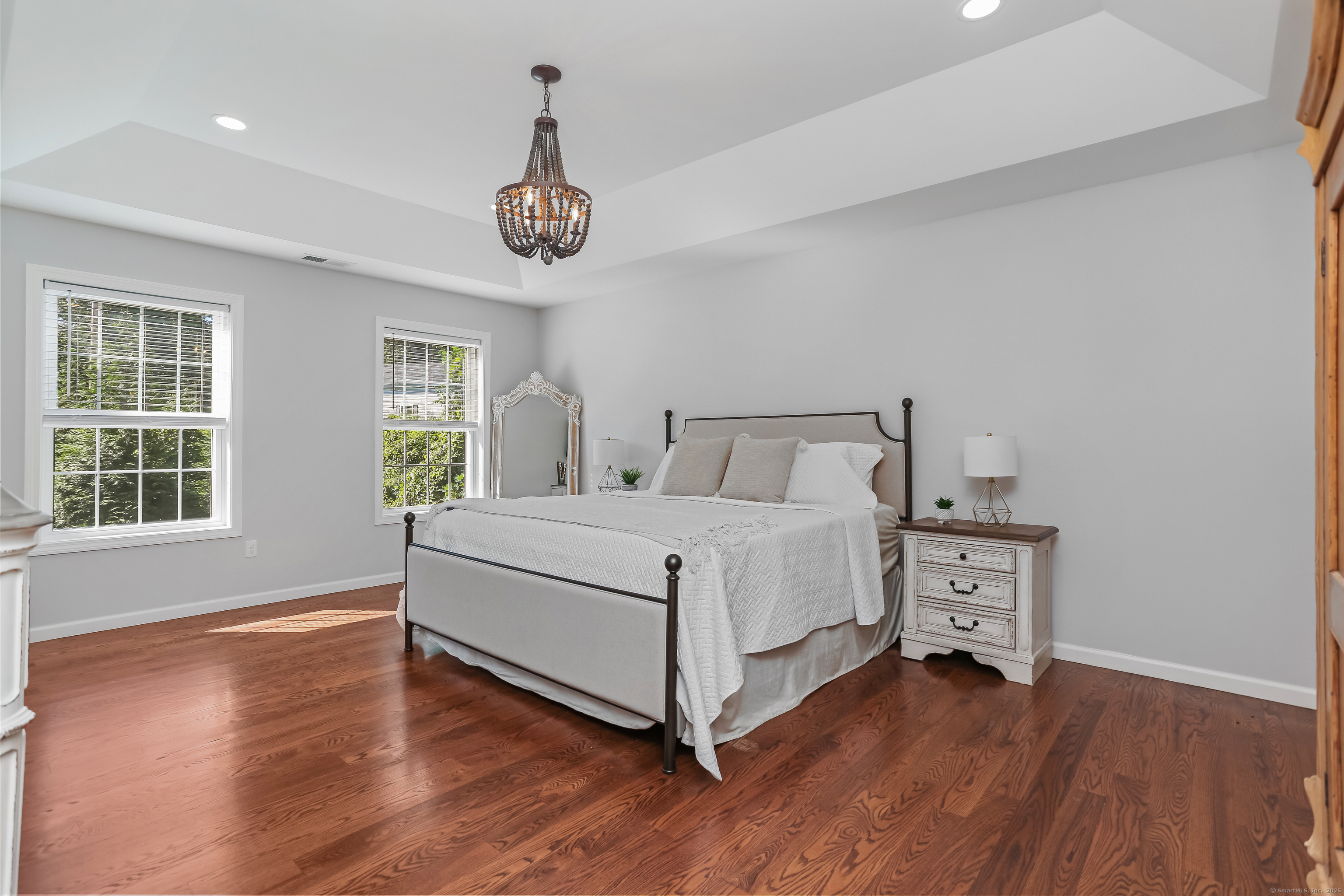 Shelton, Connecticut, 06484, United States, 4 Bedrooms Bedrooms, ,3 BathroomsBathrooms,Residential,For Sale,1939278