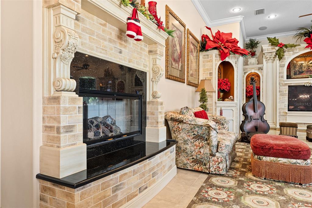 Thonotosassa, Florida, 33592, United States, 4 Bedrooms Bedrooms, ,7 BathroomsBathrooms,Residential,For Sale,1788935