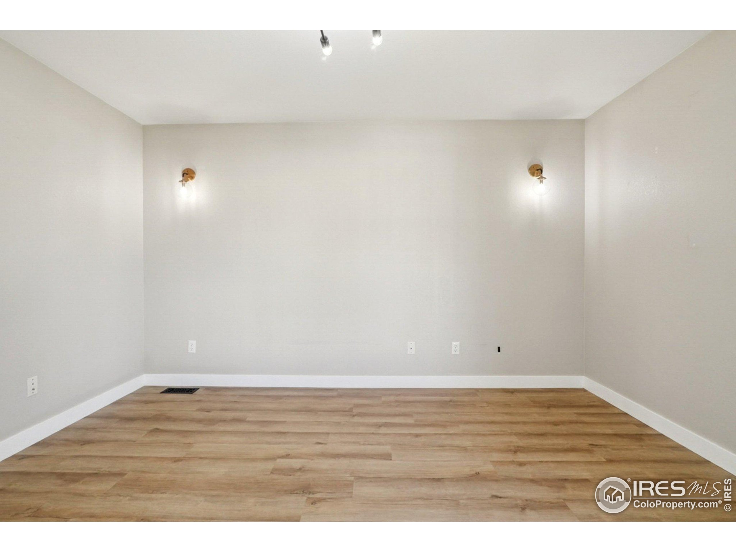 Greeley, Colorado, 80634, United States, 5 Bedrooms Bedrooms, ,3 BathroomsBathrooms,Residential,For Sale,1973061