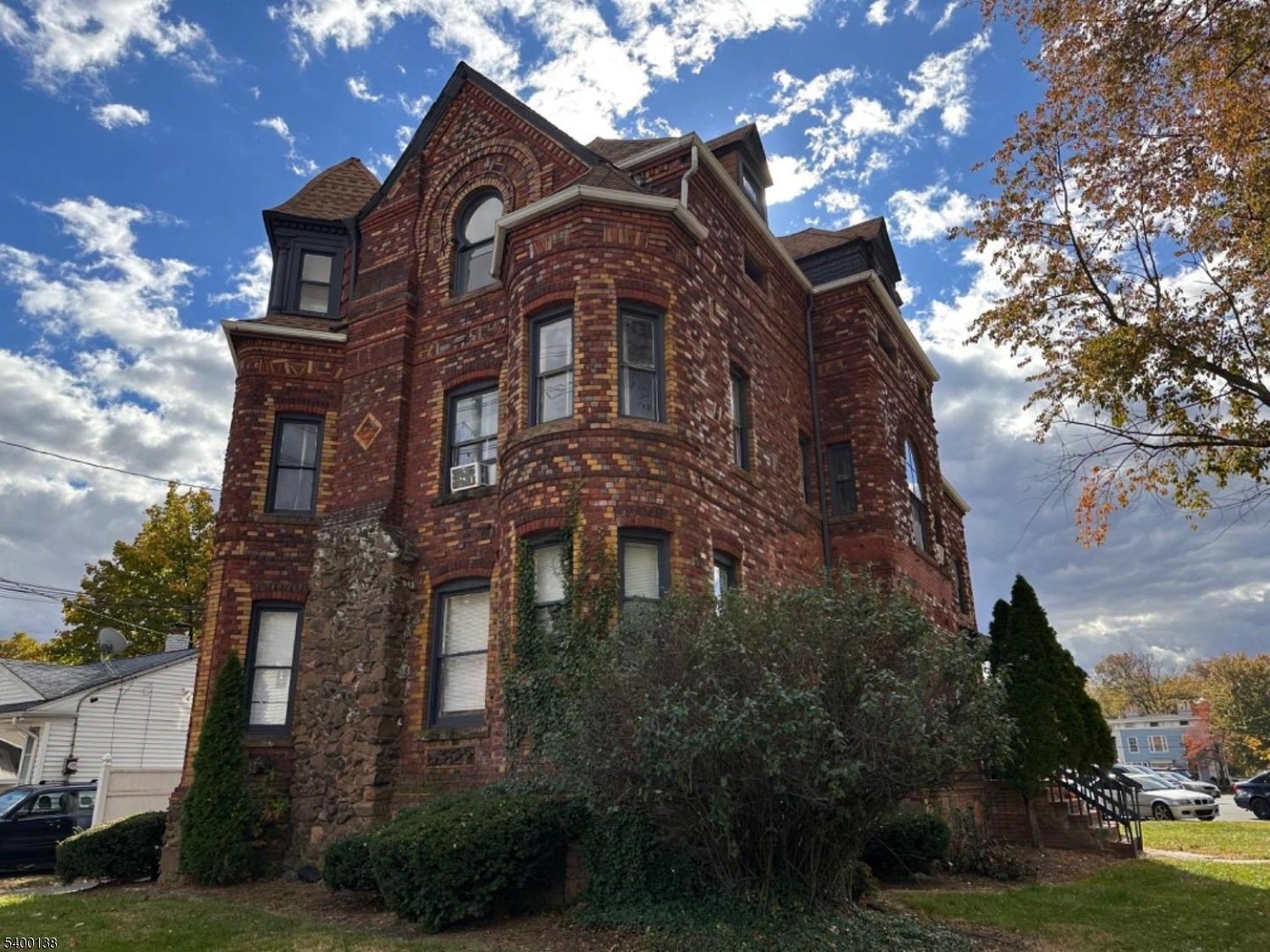 Plainfield City, New Jersey, 07060, United States, 7 Bedrooms Bedrooms, ,4 BathroomsBathrooms,Residential,For Sale,2001516