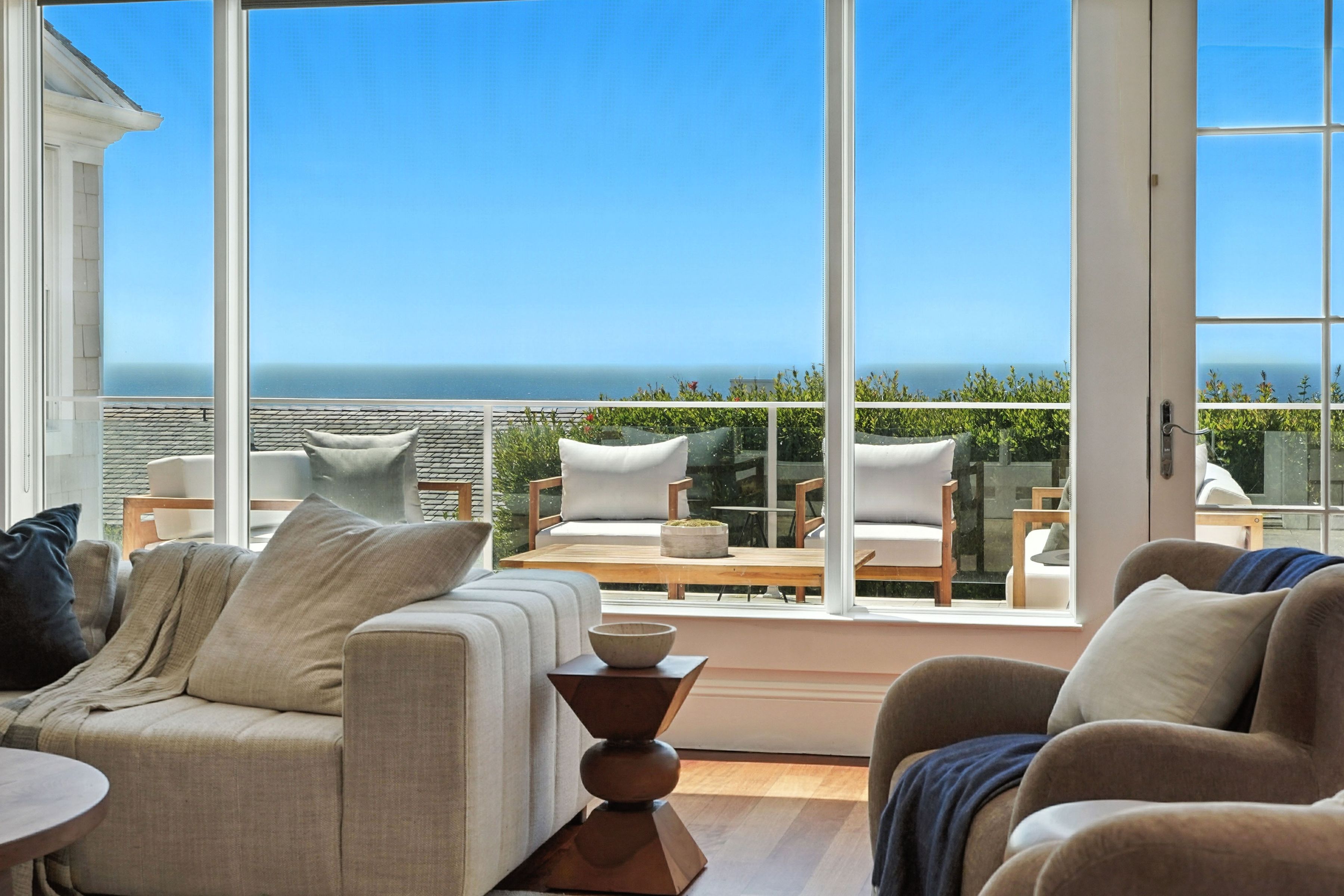  7335 Birdview Avenue - 物件實景