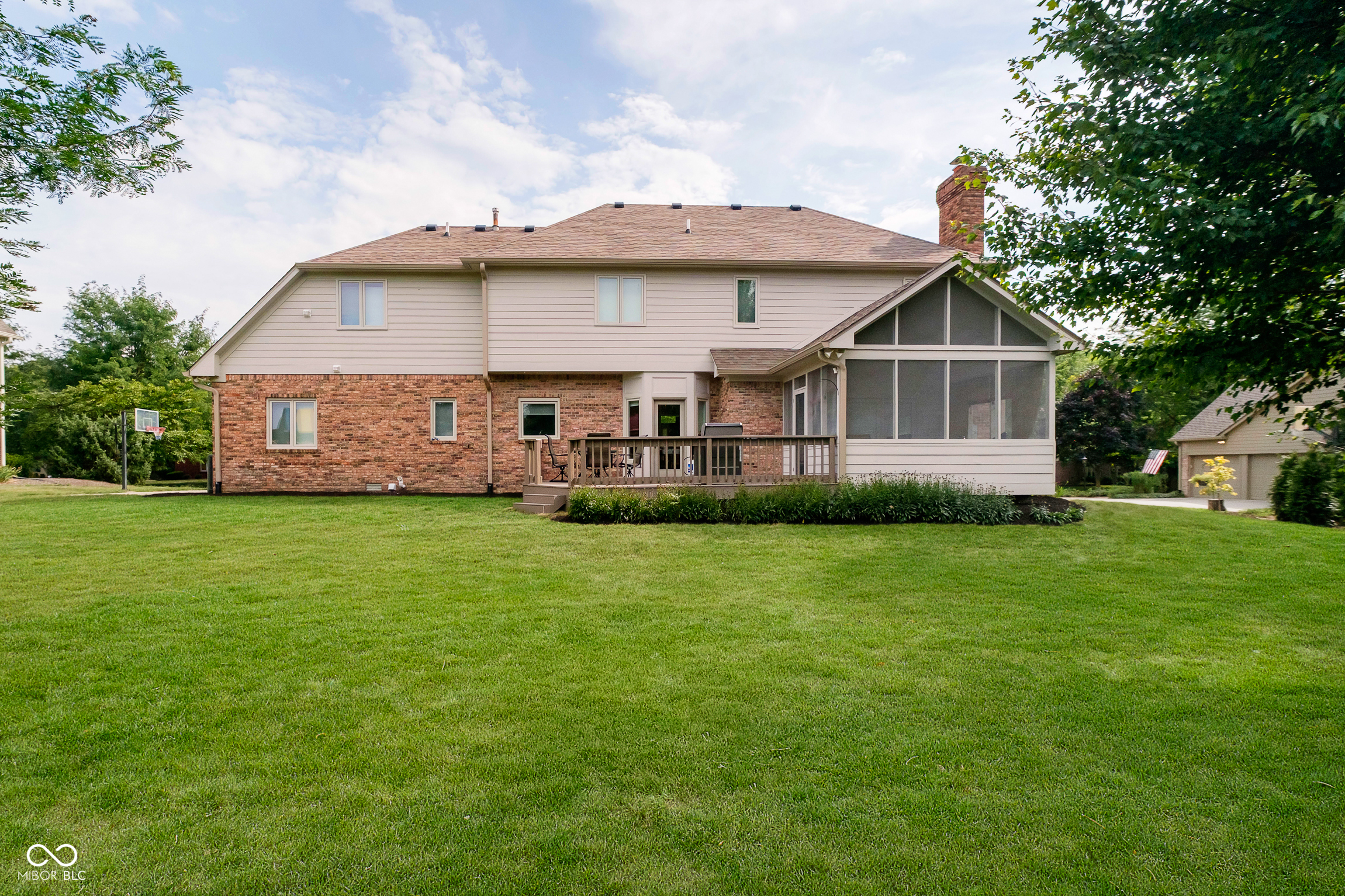 Carmel, Indiana, 46032, United States, 4 Bedrooms Bedrooms, ,4 BathroomsBathrooms,Residential,For Sale,1936006