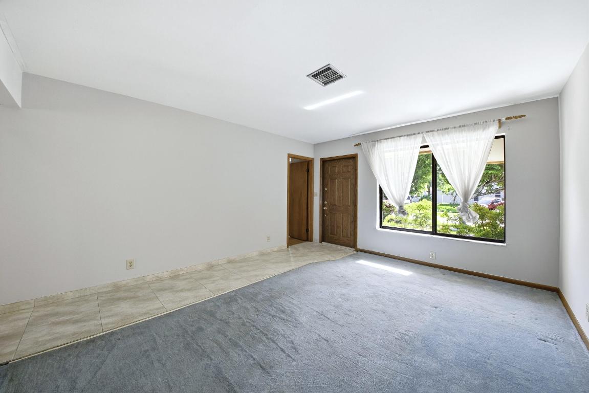 Dania Beach, Florida, 33004, United States, 2 Bedrooms Bedrooms, ,2 BathroomsBathrooms,Residential,For Sale,1996487