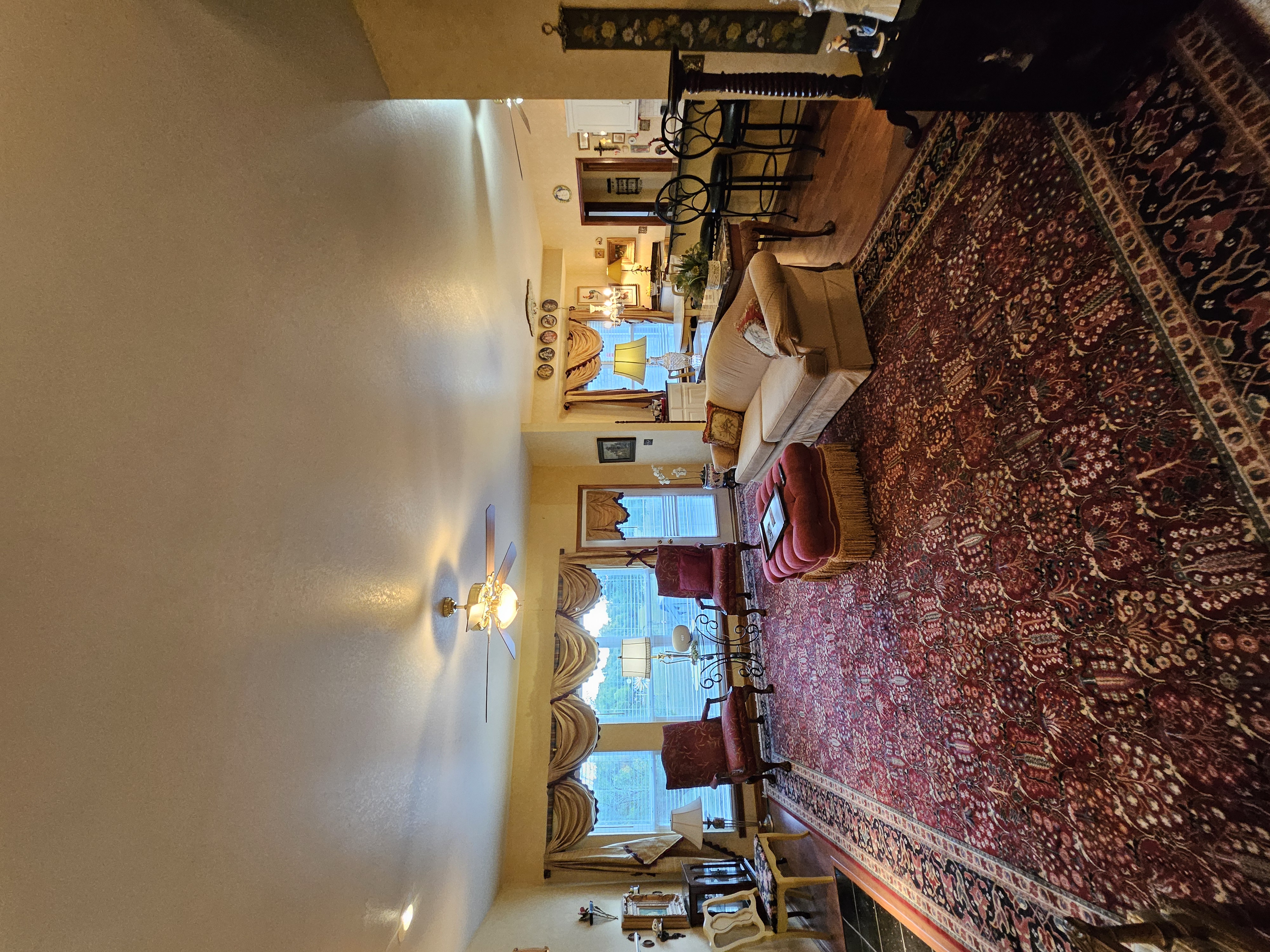 Pierce City, Missouri, 65723, United States, 5 Bedrooms Bedrooms, ,3 BathroomsBathrooms,Residential,For Sale,1975319