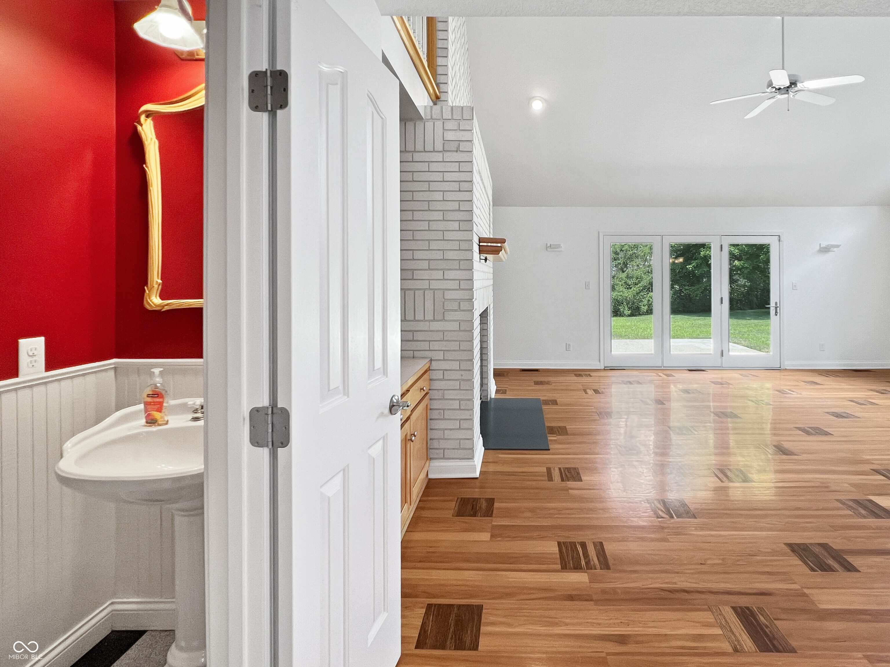 Columbus, Indiana, 47201, United States, 5 Bedrooms Bedrooms, ,6 BathroomsBathrooms,Residential,For Sale,1979621