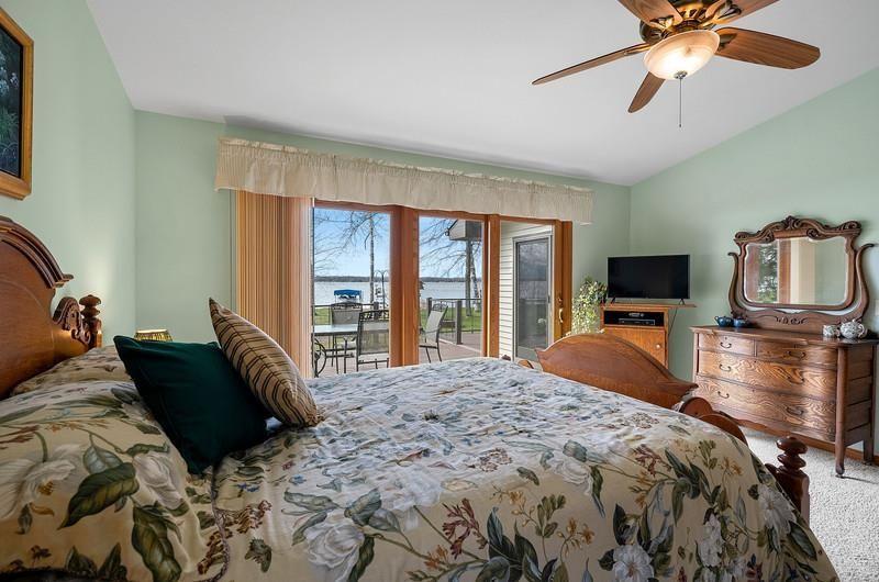 SHAWANO, Wisconsin, 54166, United States, 3 Bedrooms Bedrooms, ,2 BathroomsBathrooms,Residential,For Sale,1792978