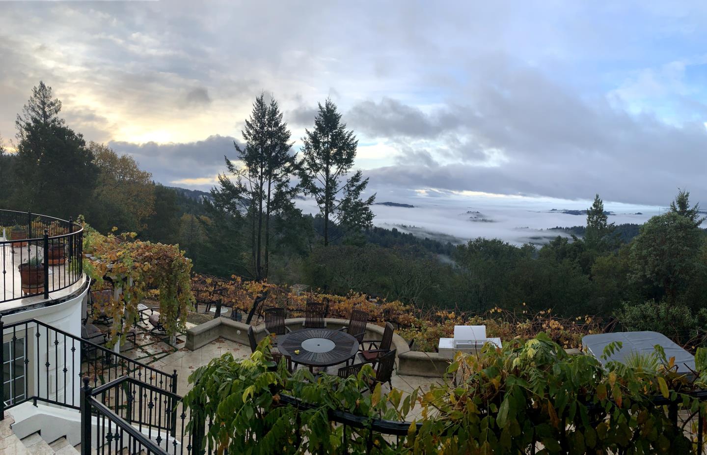Los Gatos, California, 95033, United States, 5 Bedrooms Bedrooms, ,4 BathroomsBathrooms,Residential,For Sale,1744780