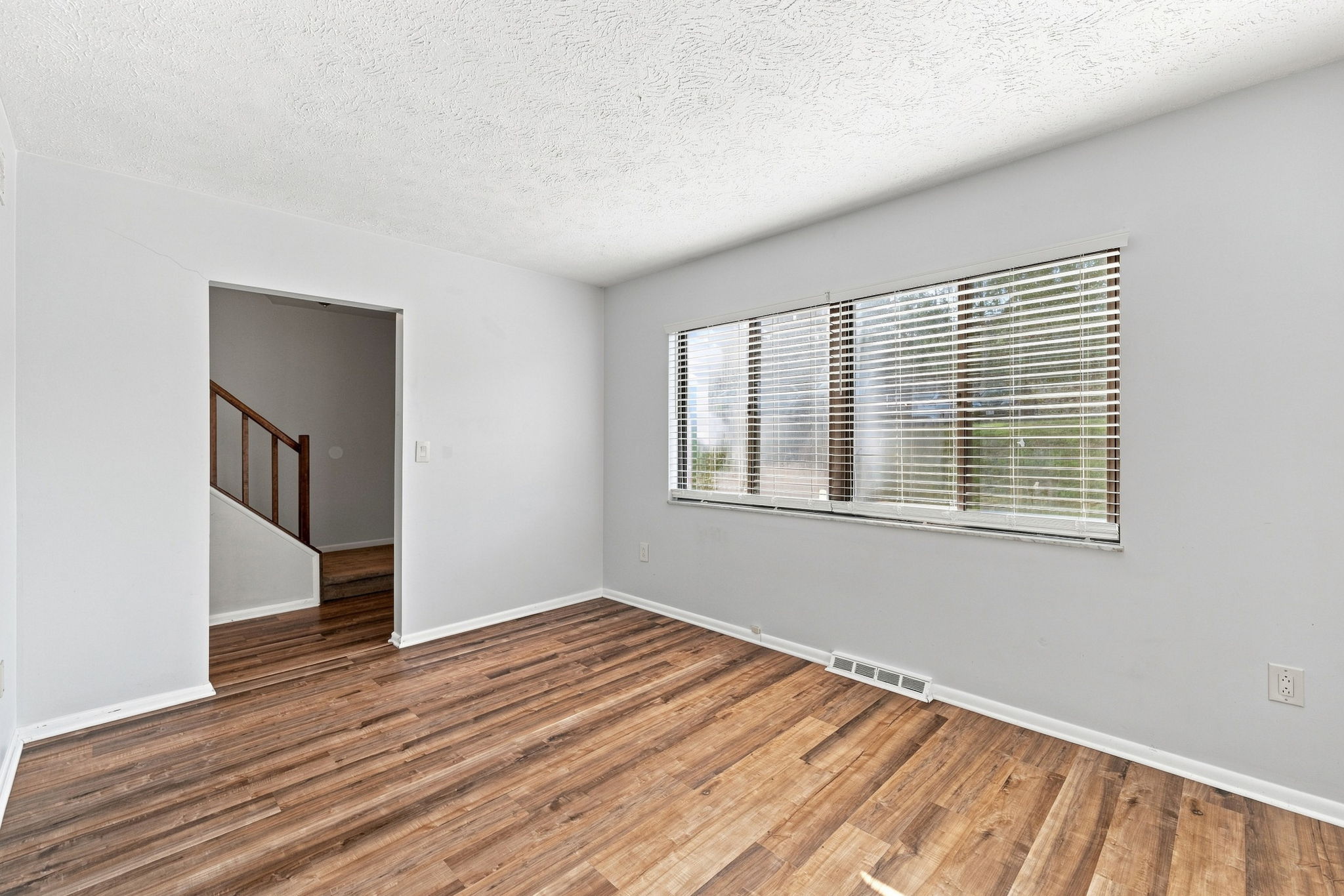  103 Springwater Court, Coraopolis, PA 15108 - 物件實景