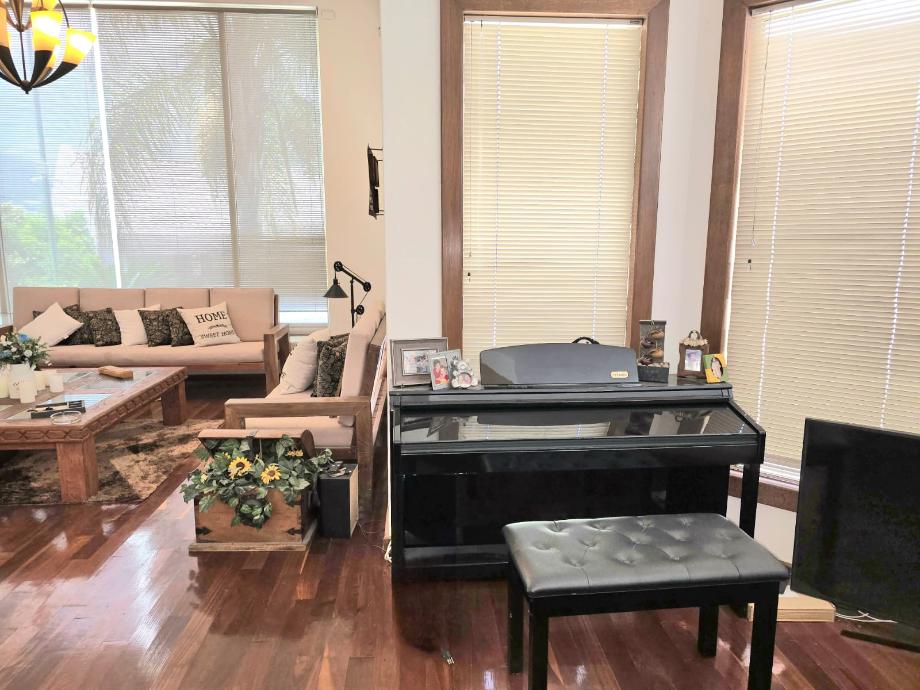 Monterrey, Nuevo León, 64989, Mexico, 3 Bedrooms Bedrooms, ,4 BathroomsBathrooms,Residential,For Sale,1918483