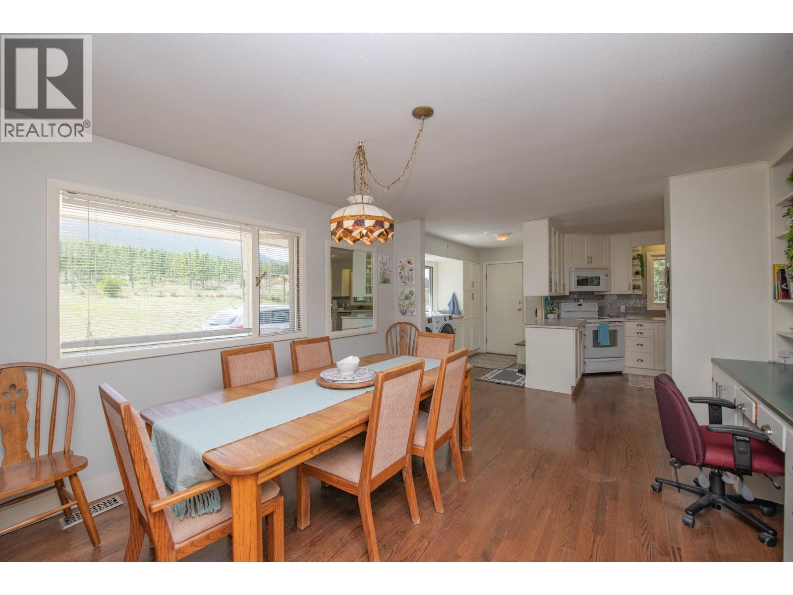OYAMA, British Columbia, V4V 2C5, CA, 4 Bedrooms Bedrooms, ,2 BathroomsBathrooms,Residential,For Sale,1918800
