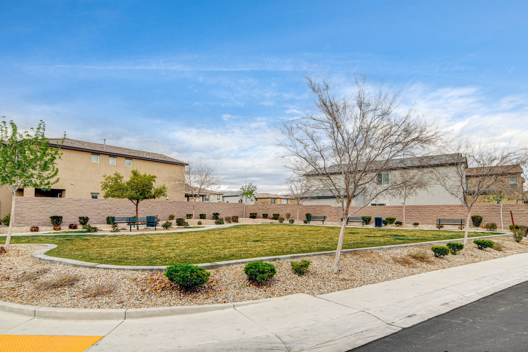  Spacious Valley Vista 5BR with Loft, 3-Car Garage & Premium Lot Size - 物件實景