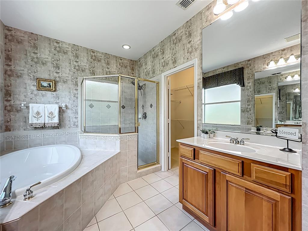 Orlando, Florida, 32828, United States, 4 Bedrooms Bedrooms, ,3 BathroomsBathrooms,Residential,For Sale,1873988