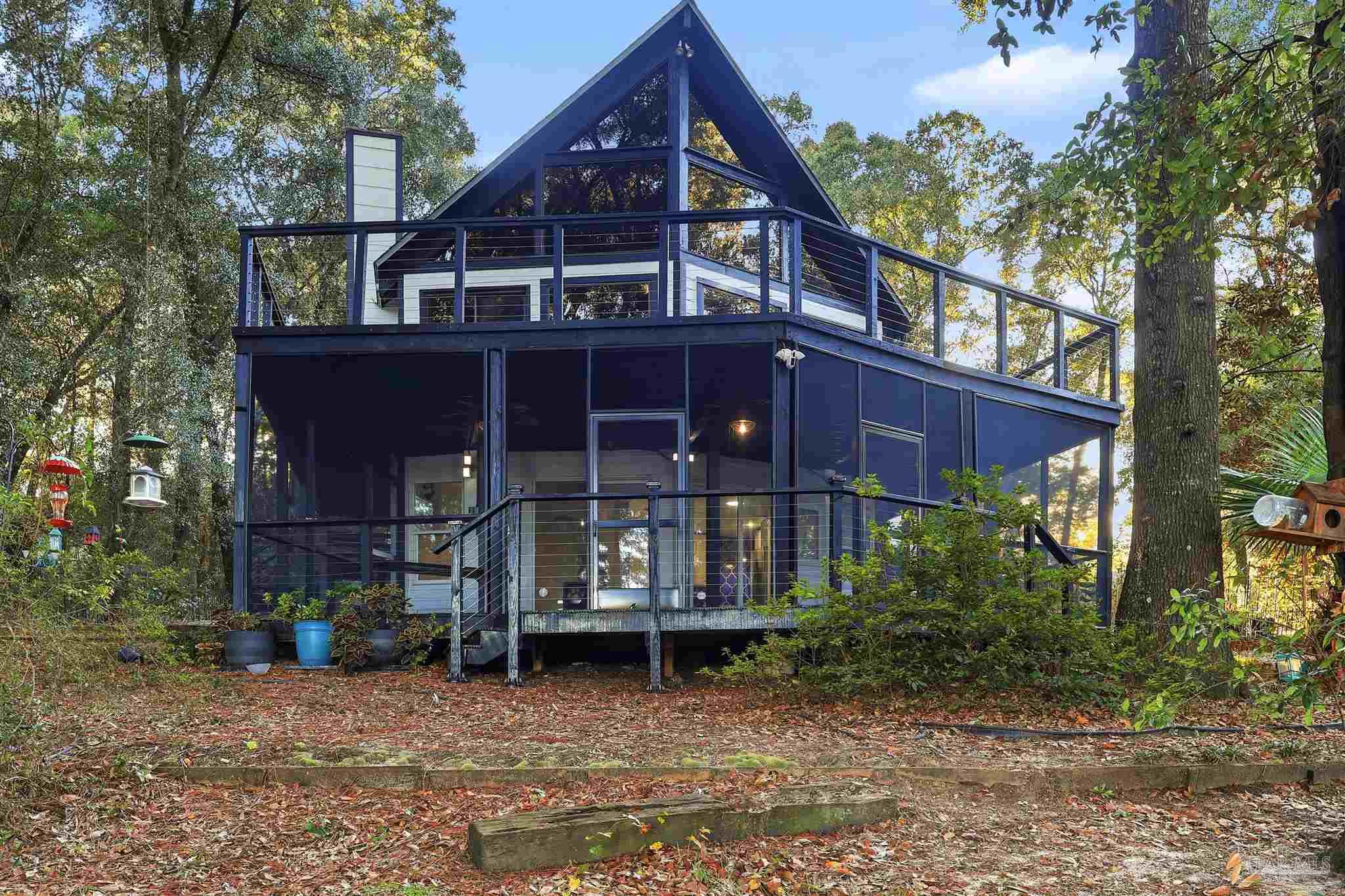 Milton, Florida, 32583, United States, 3 Bedrooms Bedrooms, ,4 BathroomsBathrooms,Residential,For Sale,1991354