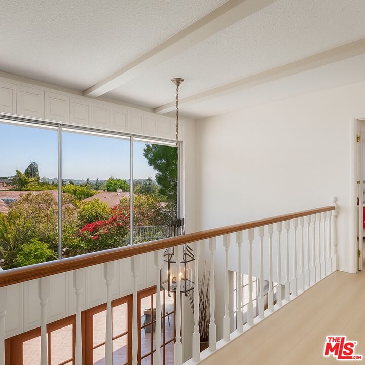 Los Angeles, California, 90027, United States, 4 Bedrooms Bedrooms, ,4 BathroomsBathrooms,Residential,For Sale,1918176
