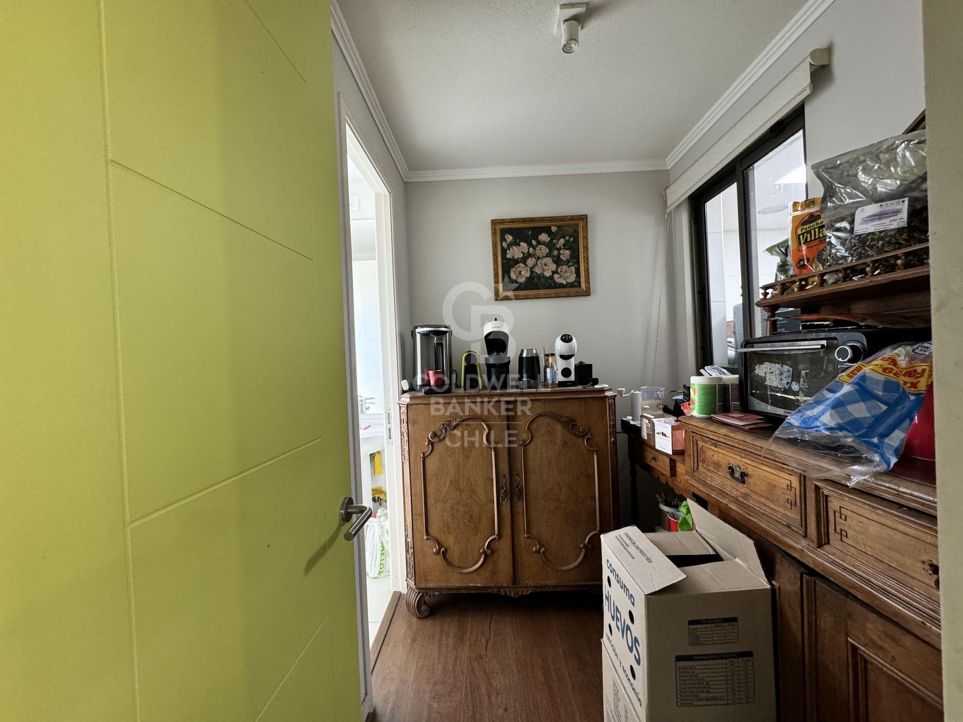 Lo Barnechea, Chile, 6 Bedrooms Bedrooms, ,4 BathroomsBathrooms,Residential,For Sale,1948716