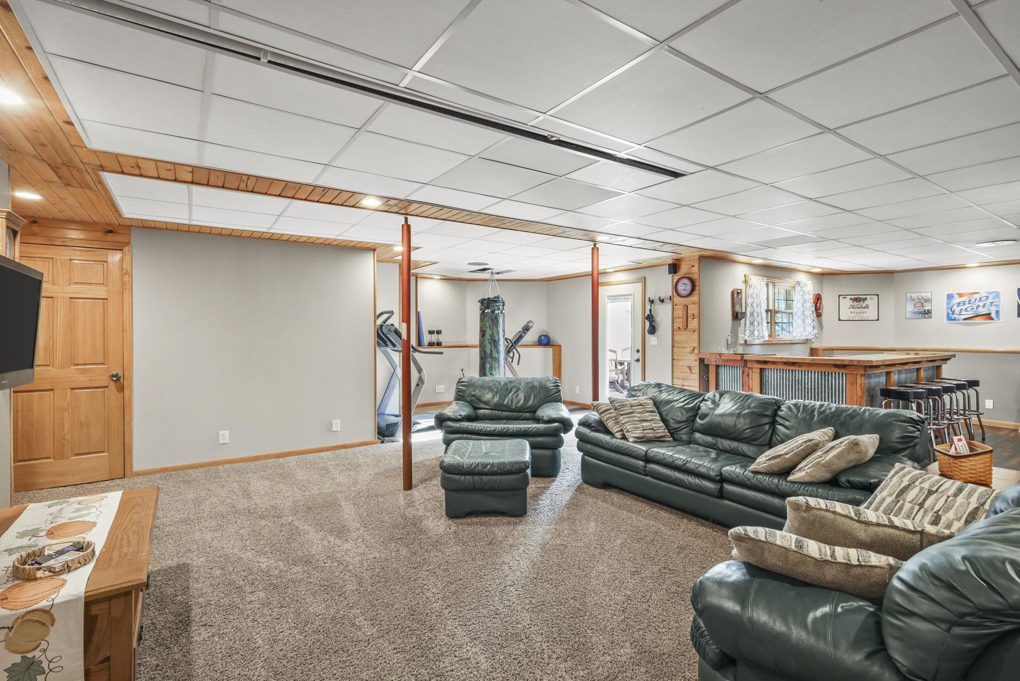 Barneveld, Wisconsin, 53507, United States, 3 Bedrooms Bedrooms, ,4 BathroomsBathrooms,Residential,For Sale,1986114