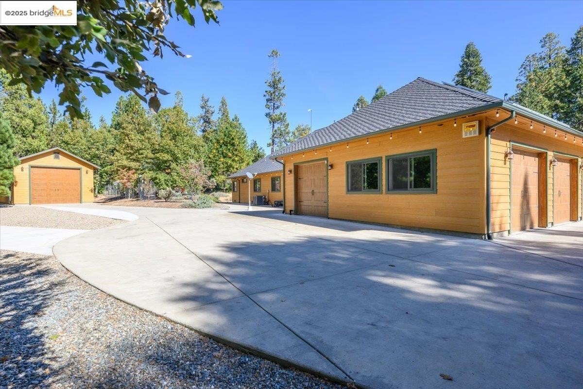 Twain Harte, California, 95383, United States, 3 Bedrooms Bedrooms, ,2 BathroomsBathrooms,Residential,For Sale,1996763