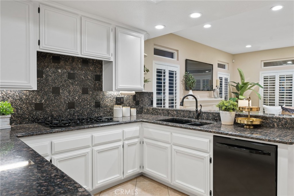 Anaheim Hills, California, 92808, United States, 3 Bedrooms Bedrooms, ,3 BathroomsBathrooms,Residential,For Sale,1846550