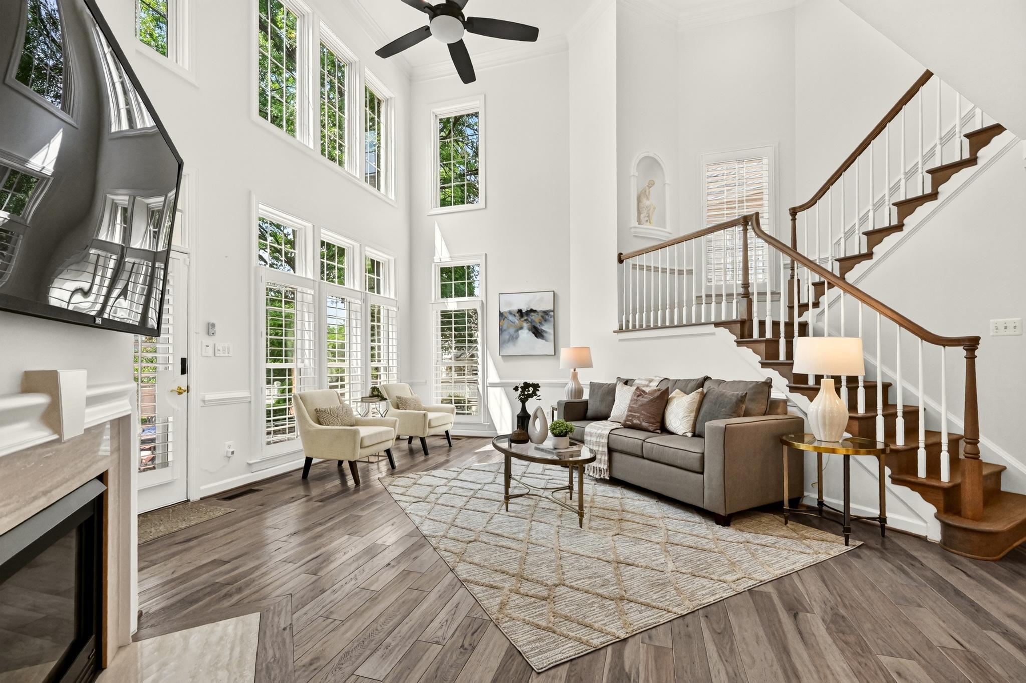  3860 Farrcroft Drive, Fairfax, VA, 22030 - 物件實景
